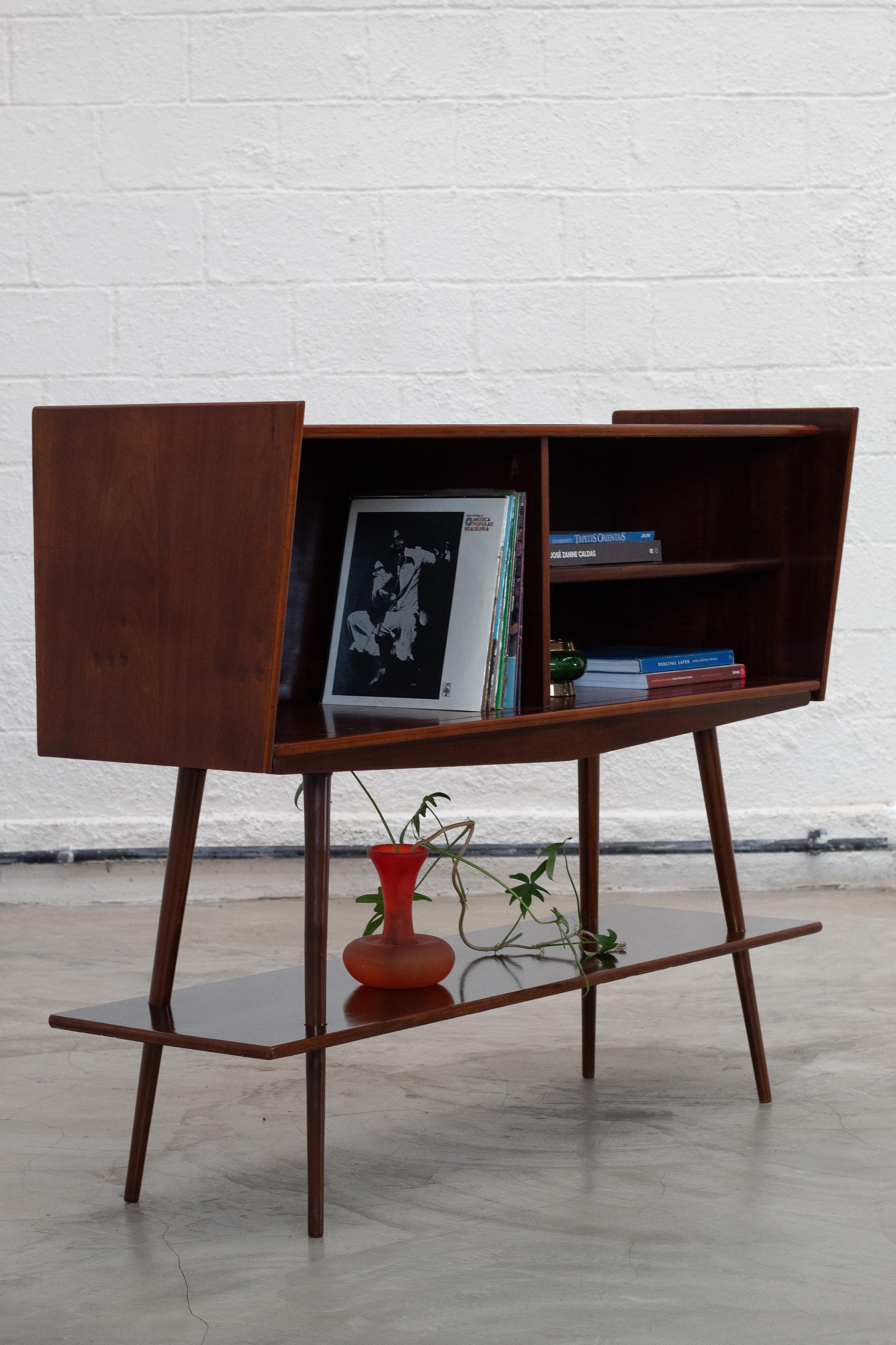 Mid-Century Brazilian Solid and Veneered Imbuia Sideboard by Móveis Cimo For Sale 6