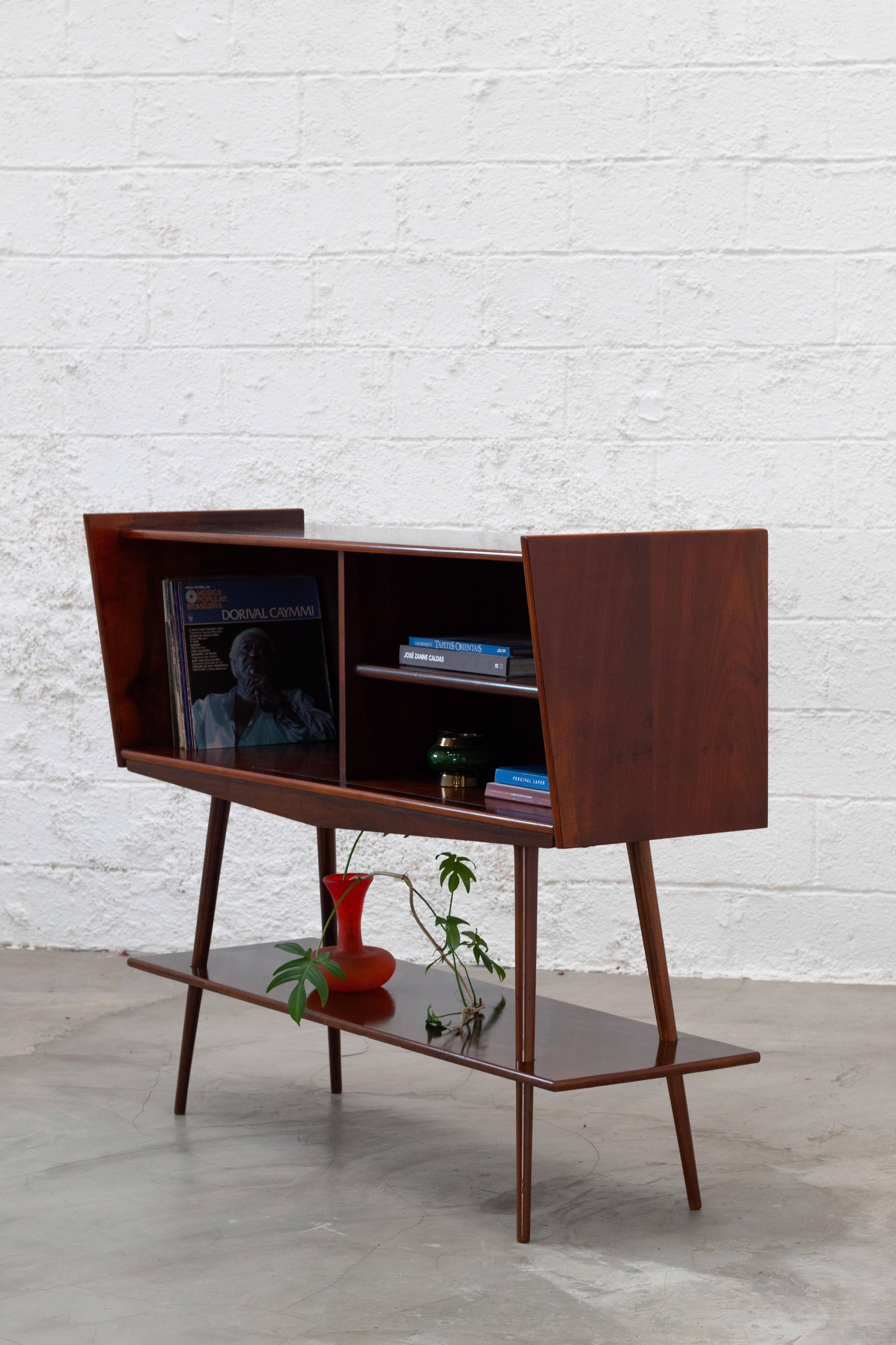 Mid-Century Modern Mid-Century Brazilian Solid and Veneered Imbuia Sideboard by Móveis Cimo For Sale