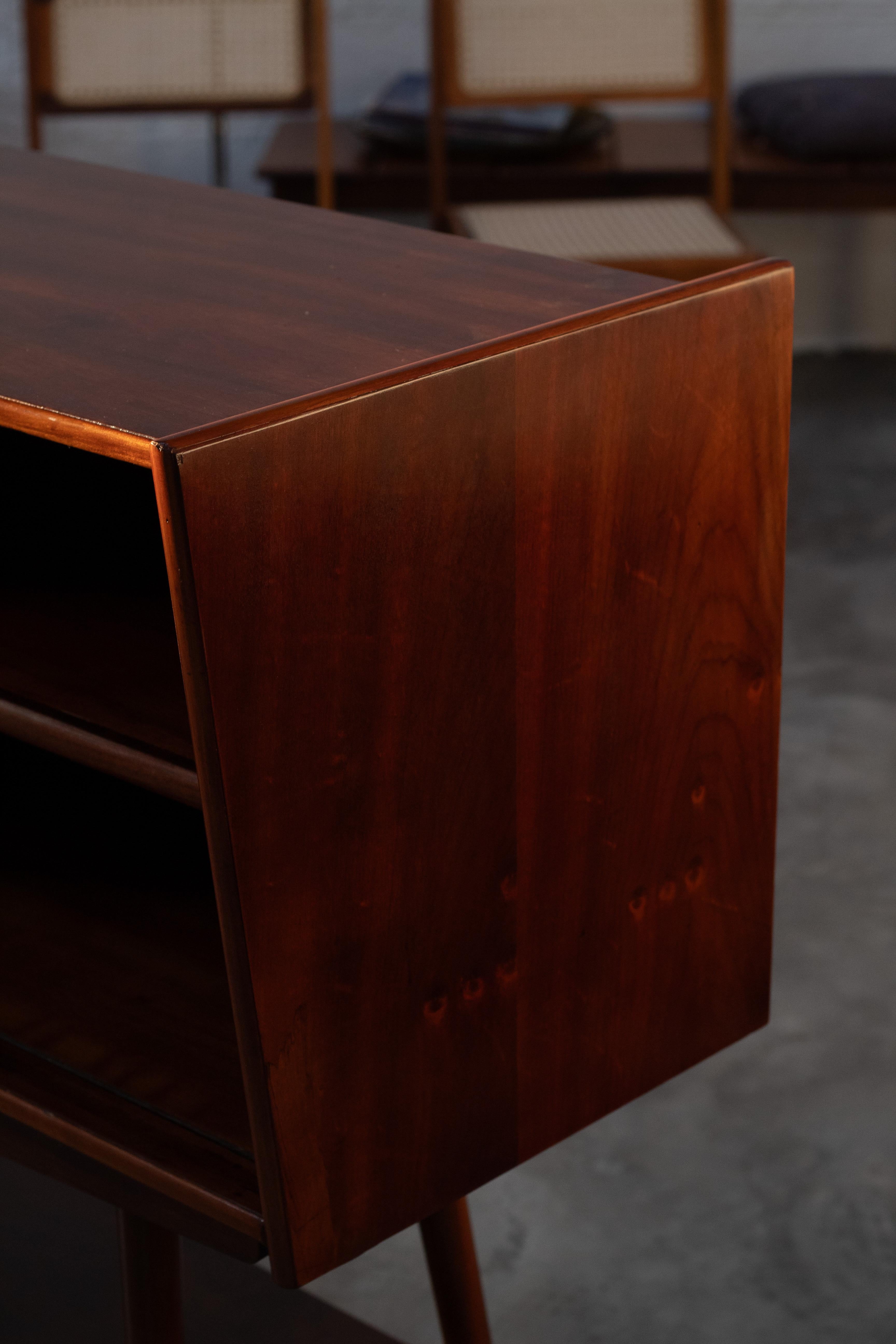 Mid-20th Century Mid-Century Brazilian Solid and Veneered Imbuia Sideboard by Móveis Cimo For Sale