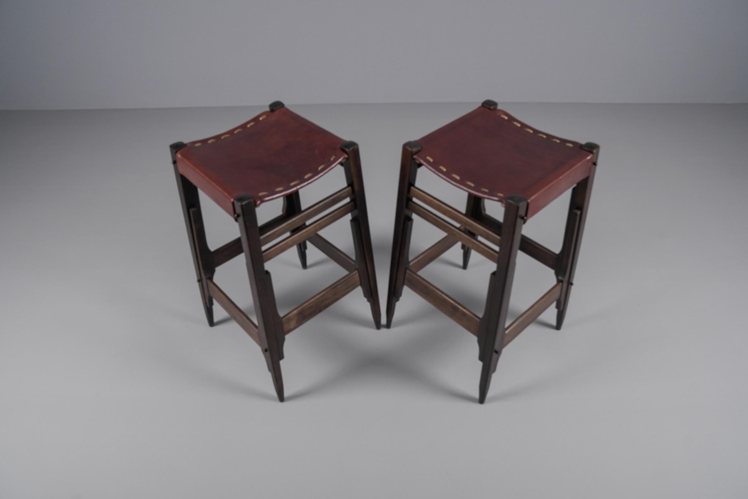 Mid-20th Century Mid-Century Bar Stools in Wood and Leather by Werner Biermann for Arte Sano For Sale