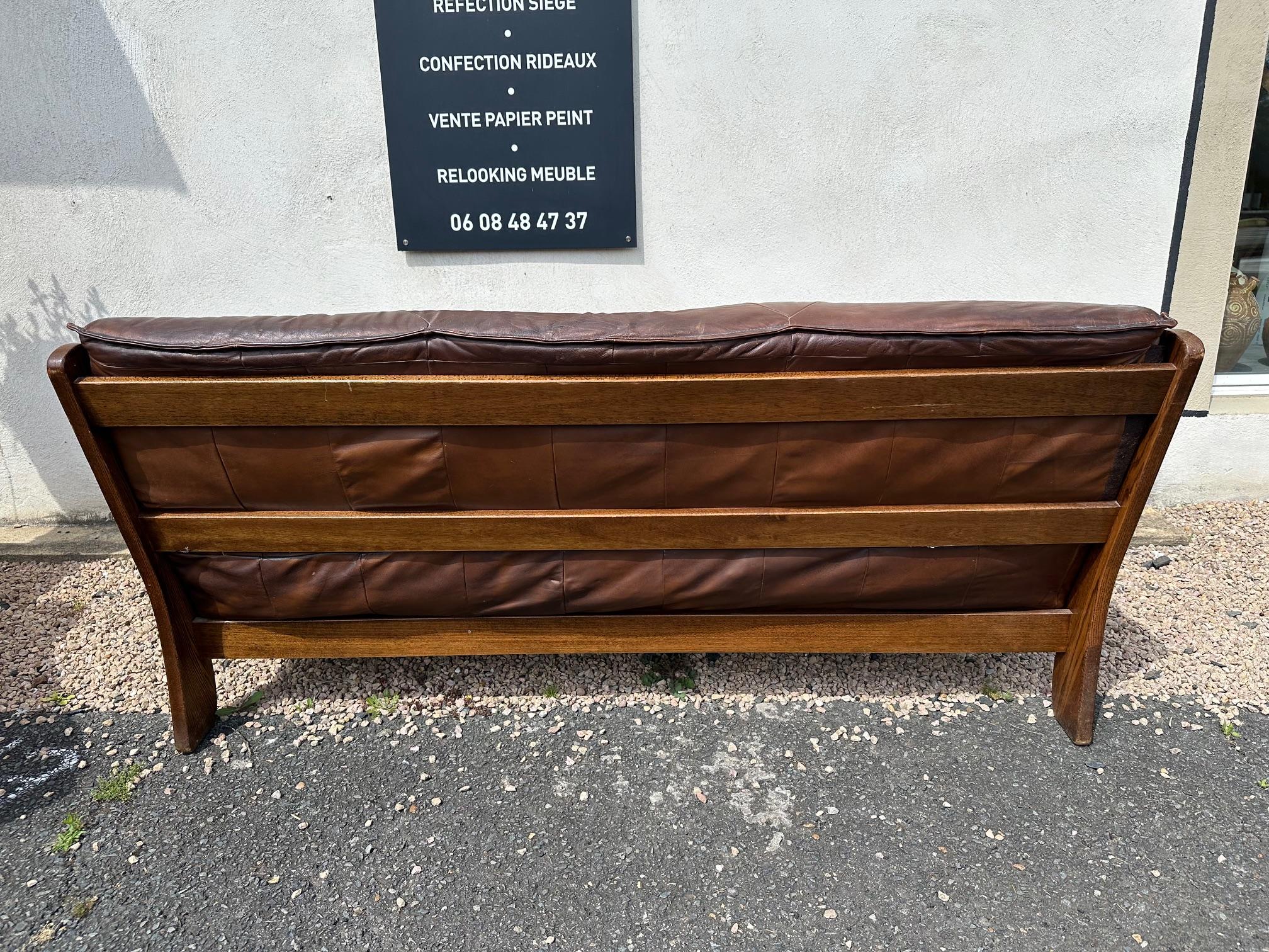 Mid-century Bresilian Brutalist Leather and Oak Living room set, 1970s For Sale 7