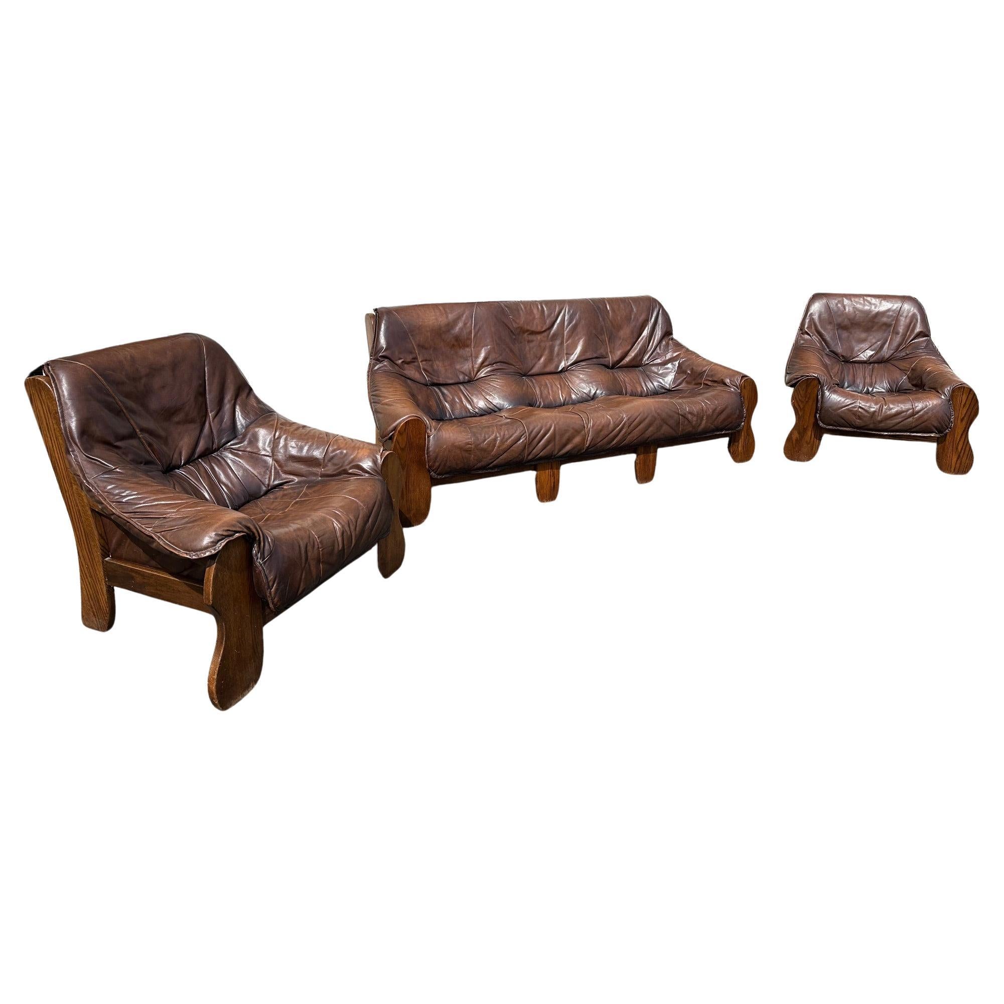 Mid-century Bresilian Brutalist Leather and Oak Living room set, 1970s For Sale