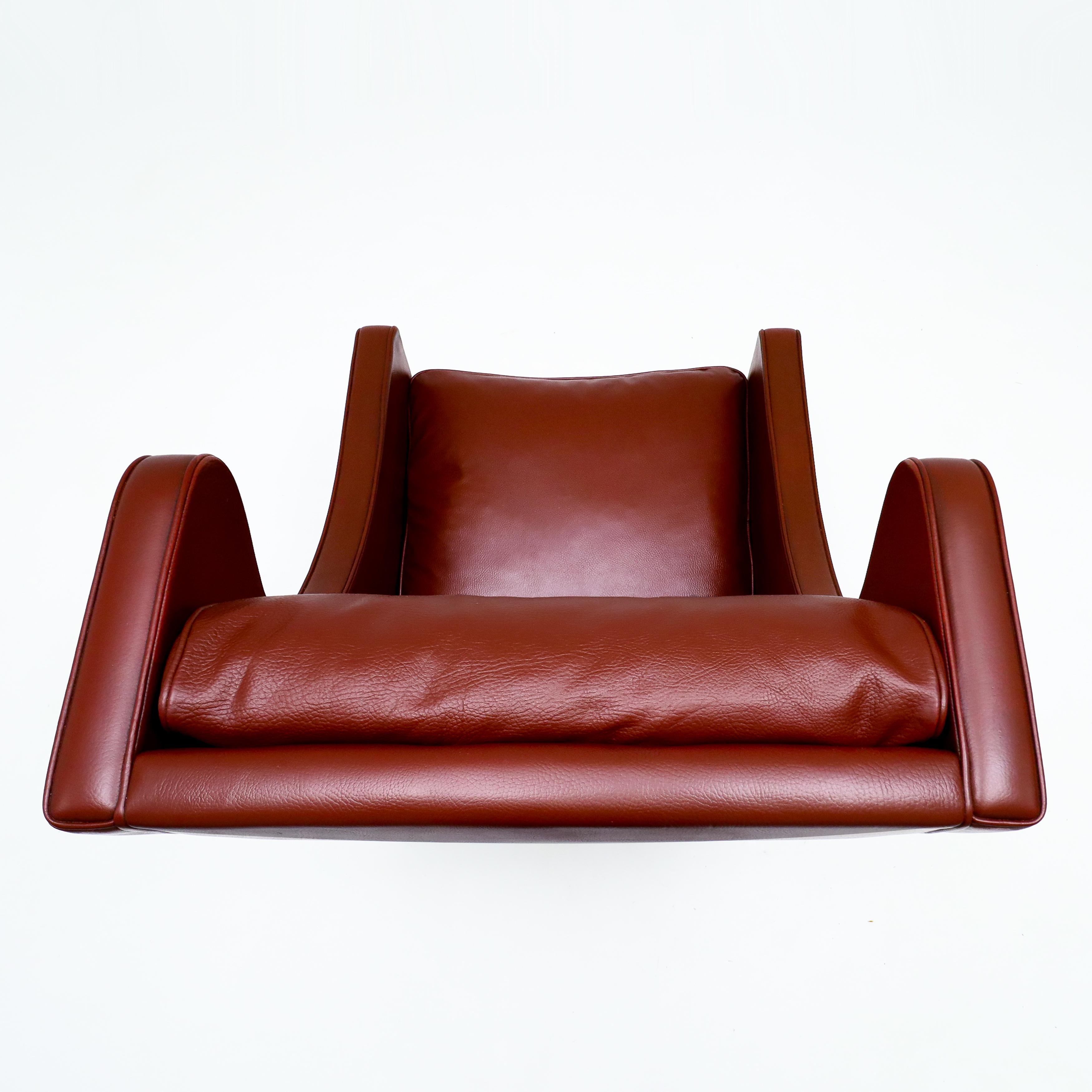 Mid Century Børge Mogensen 2204 Leather Wing Back Armchair for Fredericia For Sale 3