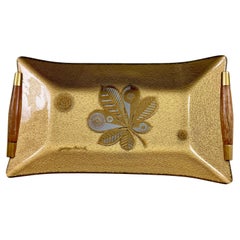 Piatti e servizi da portata della modernità di metà secolo