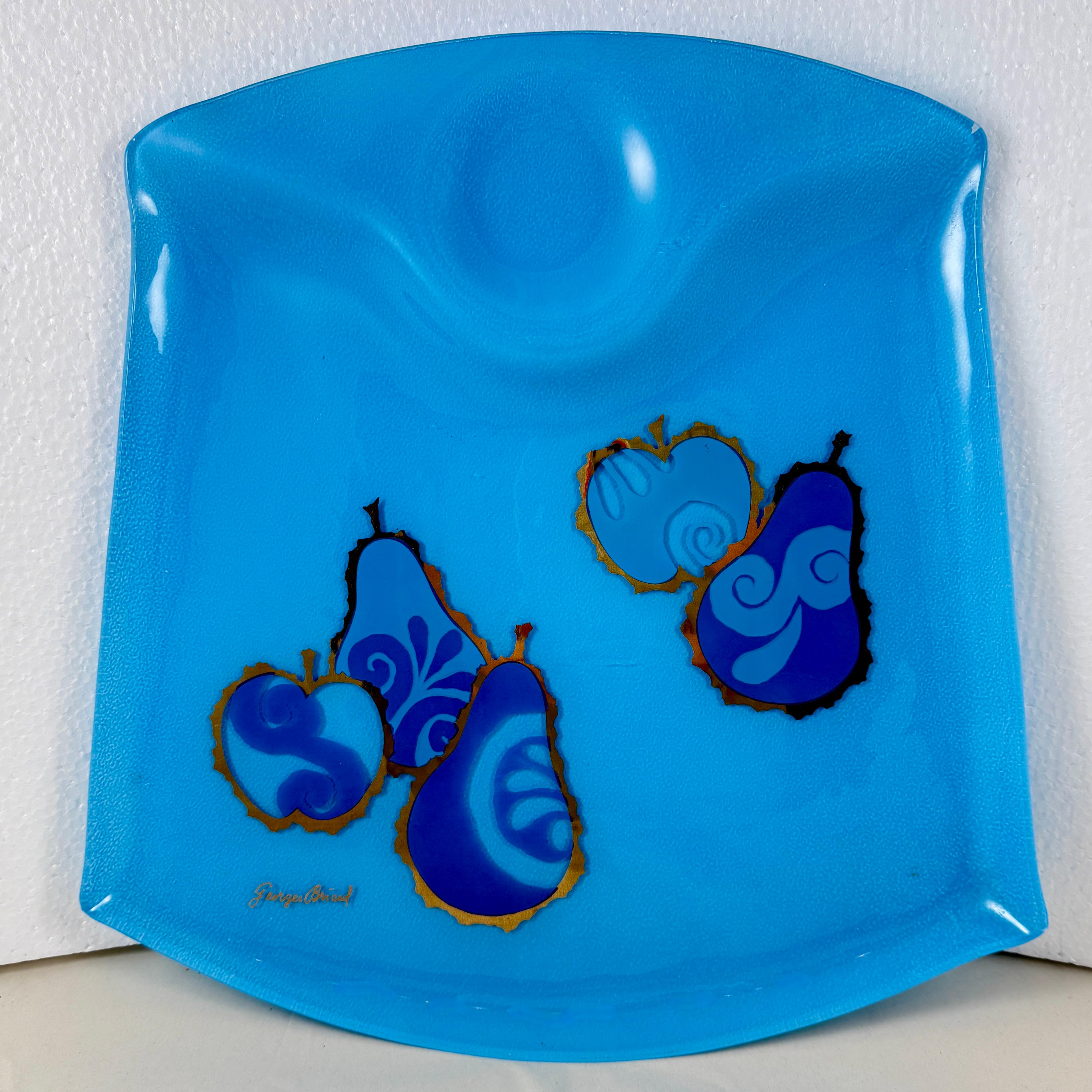 Émaillé Plateau en verre Briard Peacock Blue Pageant du milieu du siècle, 1964 en vente