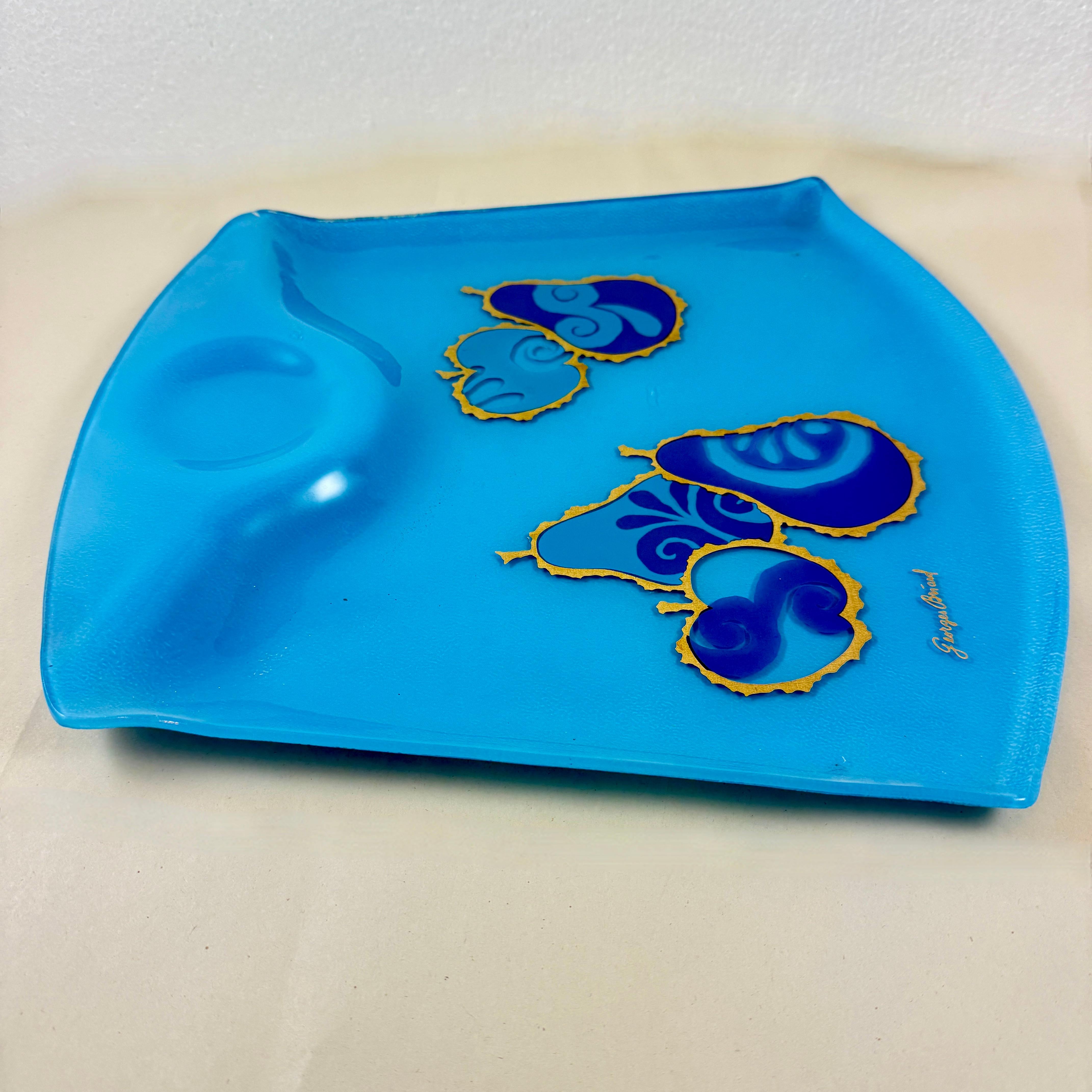 Plateau en verre Briard Peacock Blue Pageant du milieu du siècle, 1964 Bon état - En vente à Philadelphia, PA