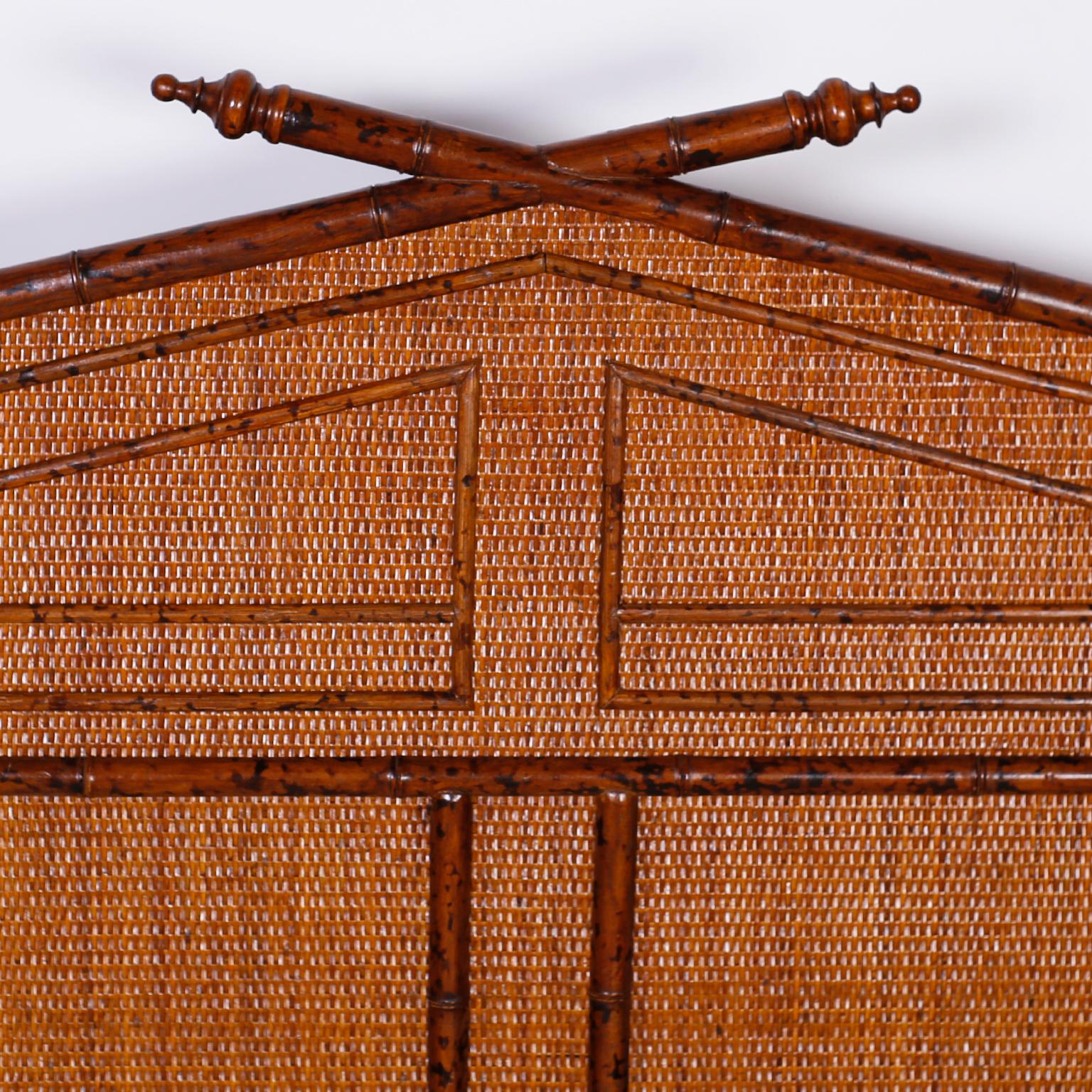 colonial style beds