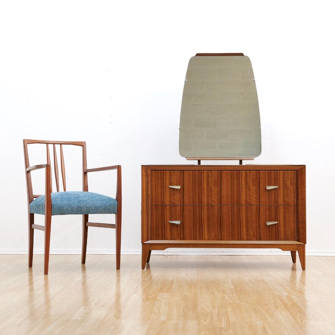 Mid Century British Design Palisander Eitelkeit Kommode im Angebot 3