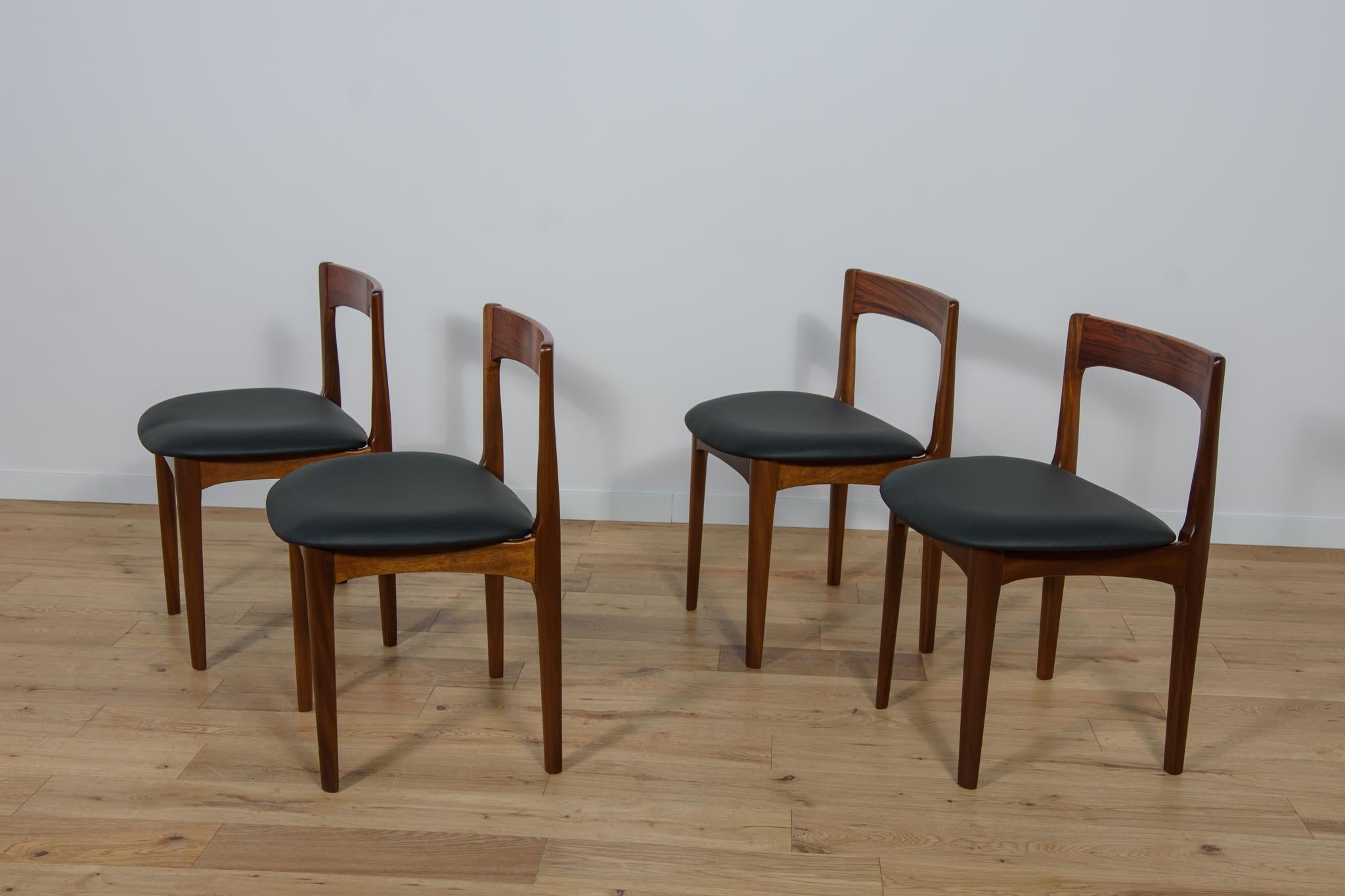 Britische Esszimmerstühle aus der Jahrhundertmitte, 1960er Jahre, 4er-Set (Holzarbeit) im Angebot