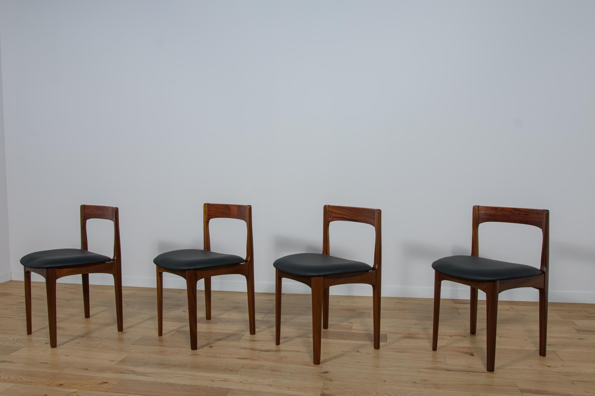 Mid-Century British Dining Chairs, 1960s, Set of 4 In Excellent Condition For Sale In GNIEZNO, 30