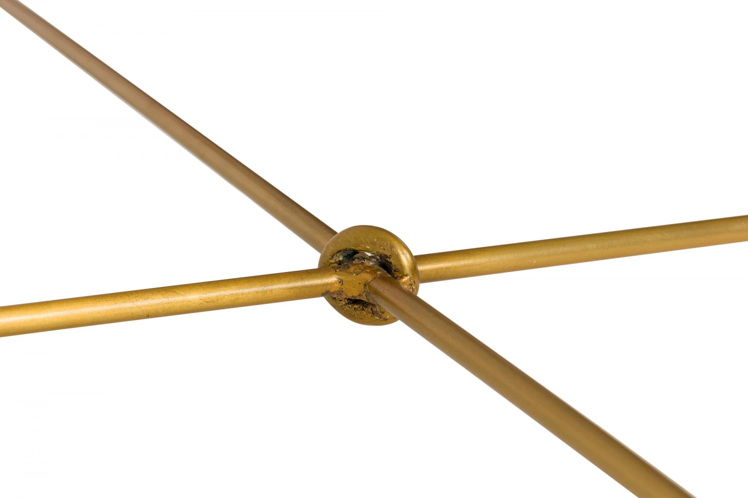 Table basse / Cocktail Tables en bronze et verre transparent du milieu du siècle en vente 3