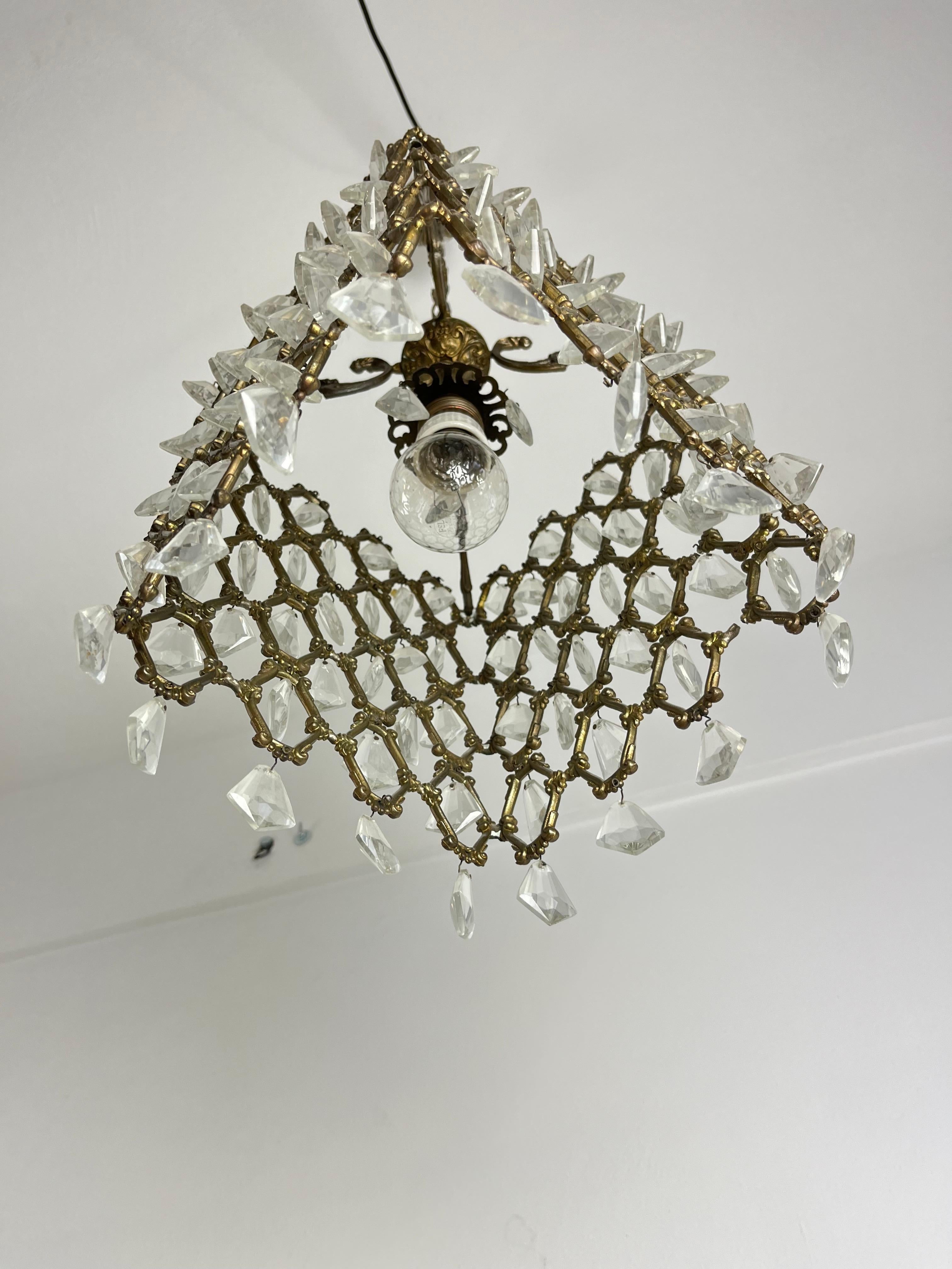 Mid-Century Bronze And Crystal Chandelier Attributed To Maison Baguès  1940s In Good Condition For Sale In Palermo, IT