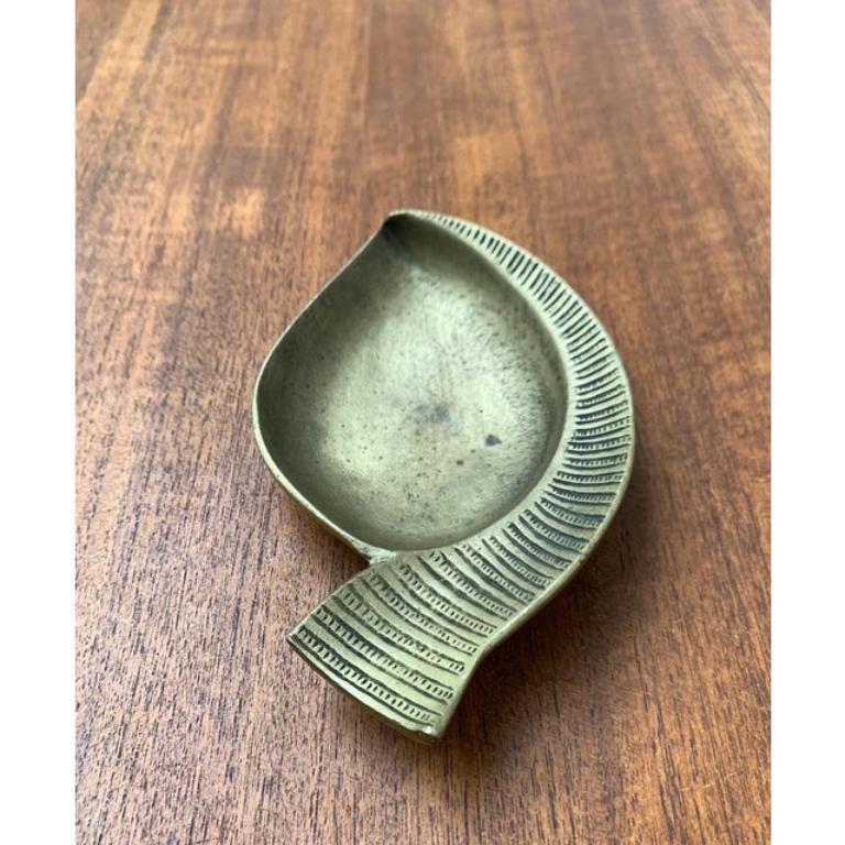 Bronze-Aschenbecher aus der Jahrhundertmitte, 1950er Jahre (Deutsch) im Angebot