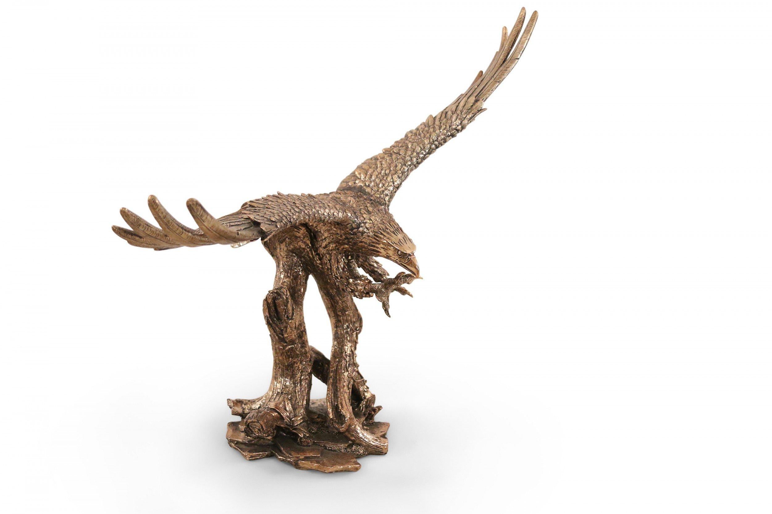 Mid-Century Bronze Eagle Statue In Good Condition In New York, NY