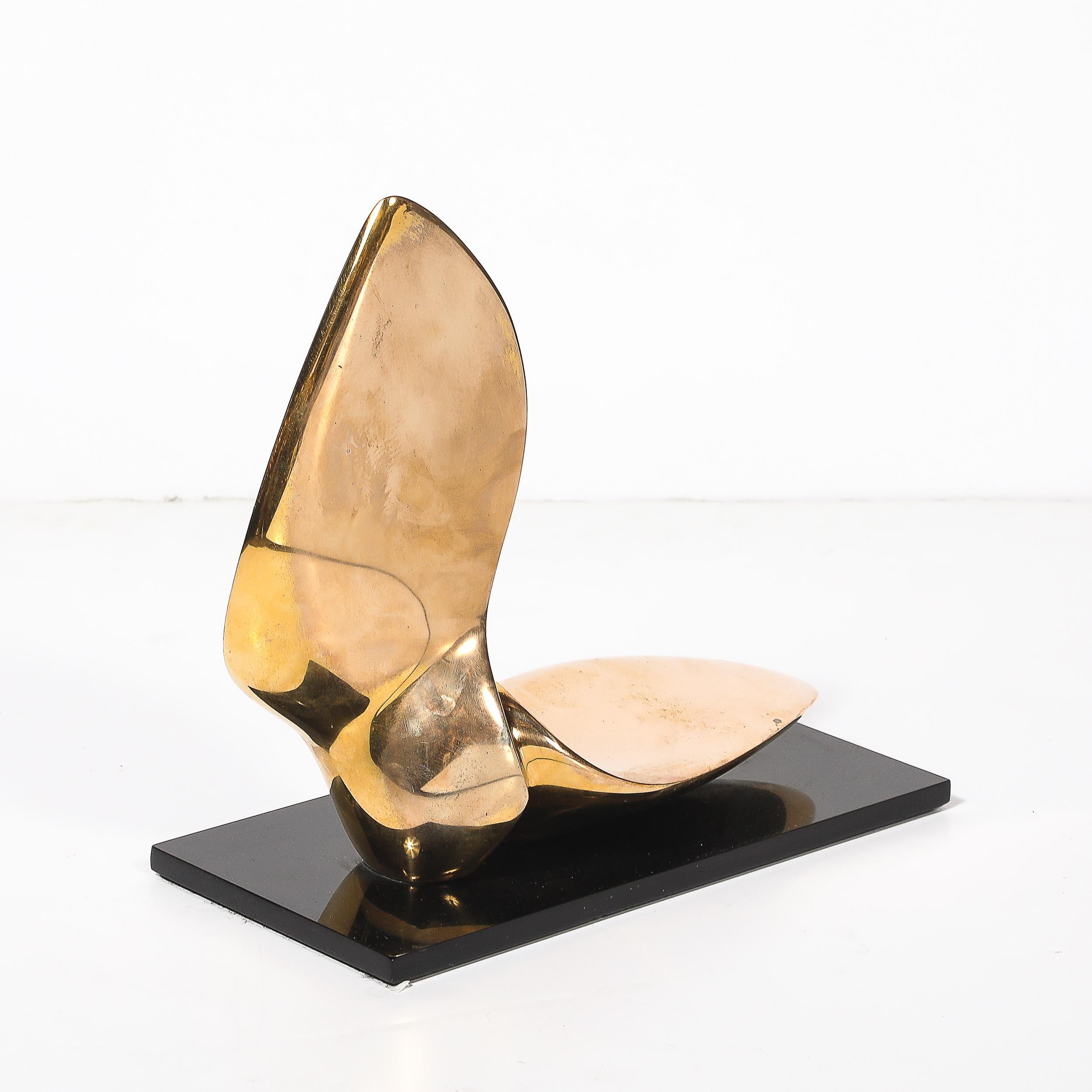 Mid-Century moderno Scultura in bronzo di metà secolo su vitrolite nera firmata Jack Zajac Edizione 15/25 in vendita