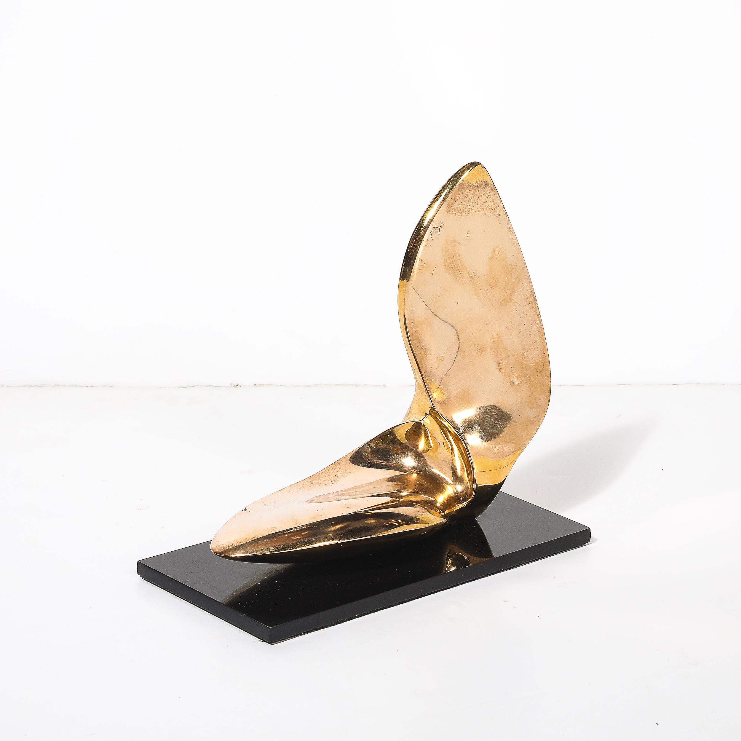 Bronzo Scultura in bronzo di metà secolo su vitrolite nera firmata Jack Zajac Edizione 15/25 in vendita