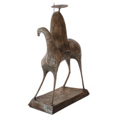 Sculpture stylisée représentant un cavalier, en bronze, datant du milieu du siècle, signée Gloria Ellies, édition n° 4/6
