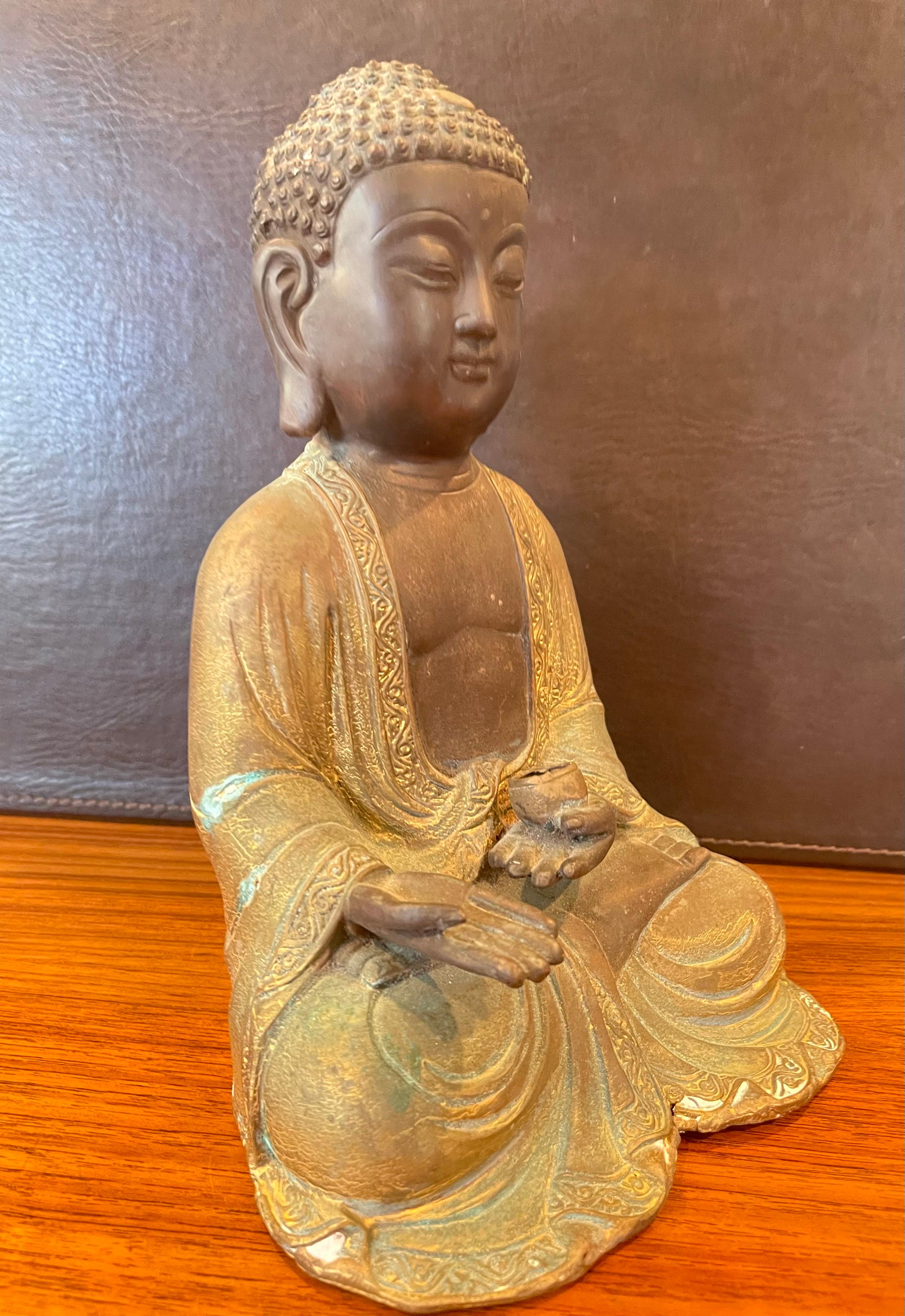 Mid-Century Bronze Sitting Buddha For Sale 4