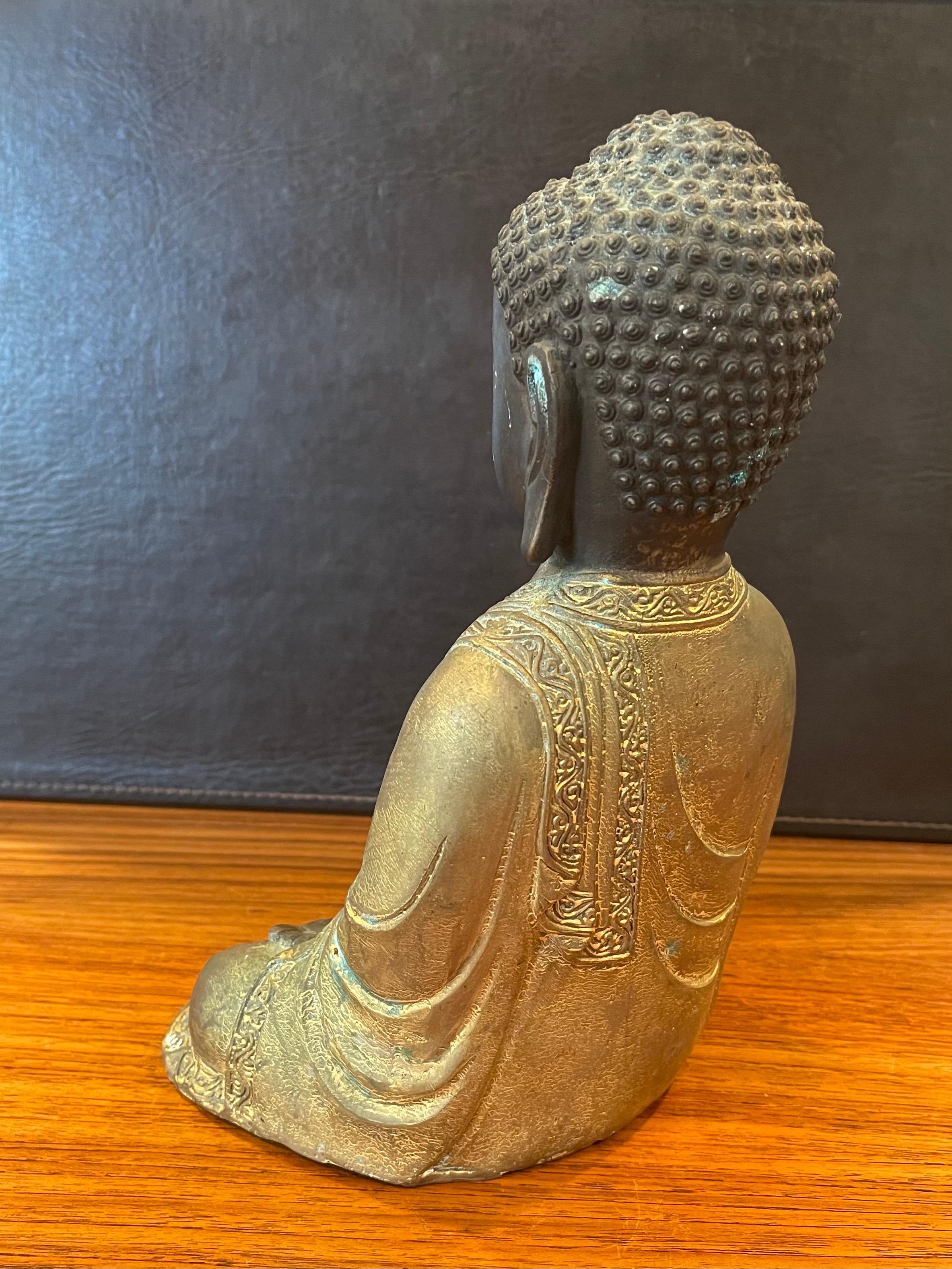 Mid-Century Bronze Sitting Buddha In Good Condition For Sale In San Diego, CA