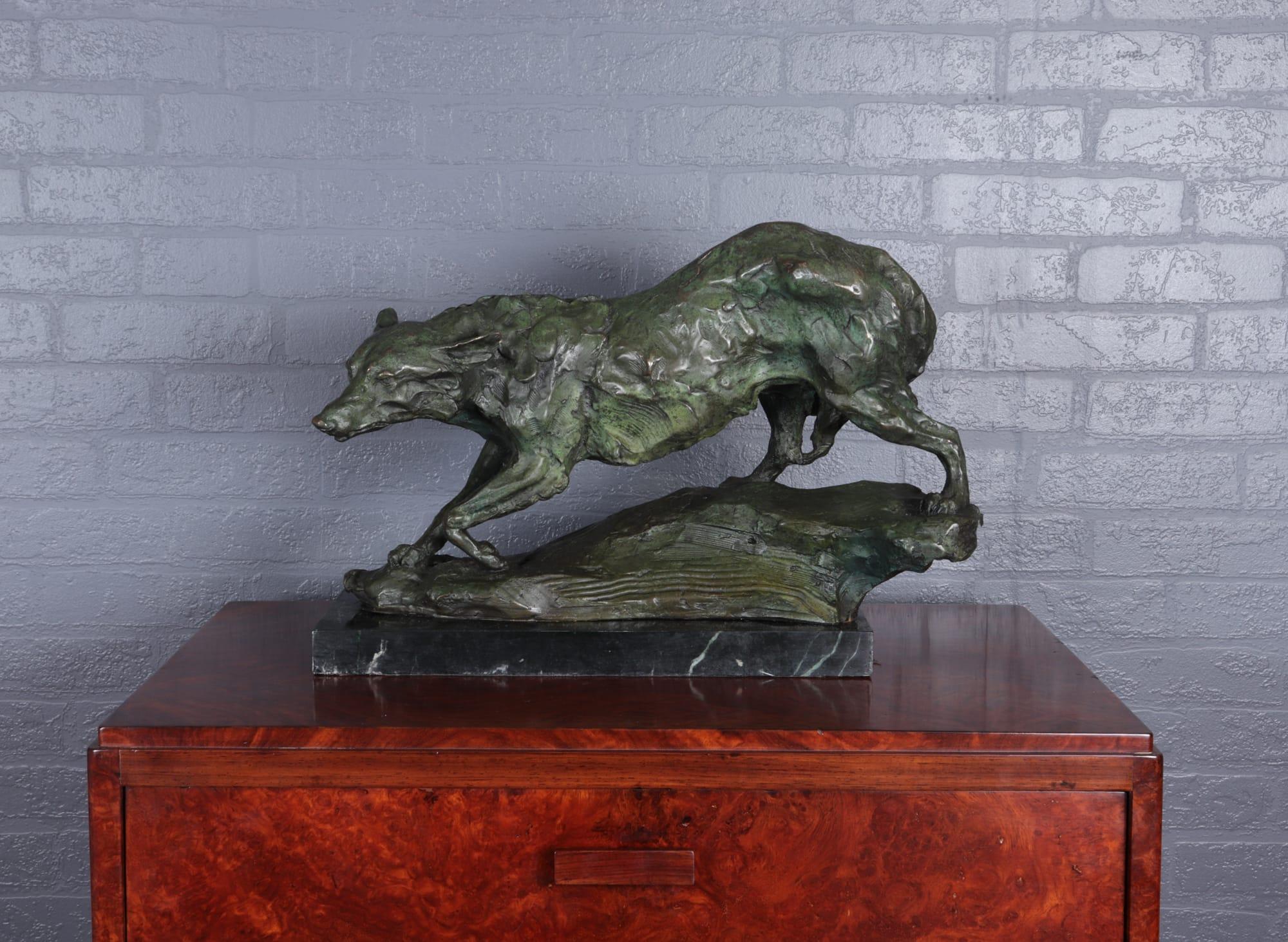 Mid Century Bronze Studio Sculpture of Wolf For Sale 5