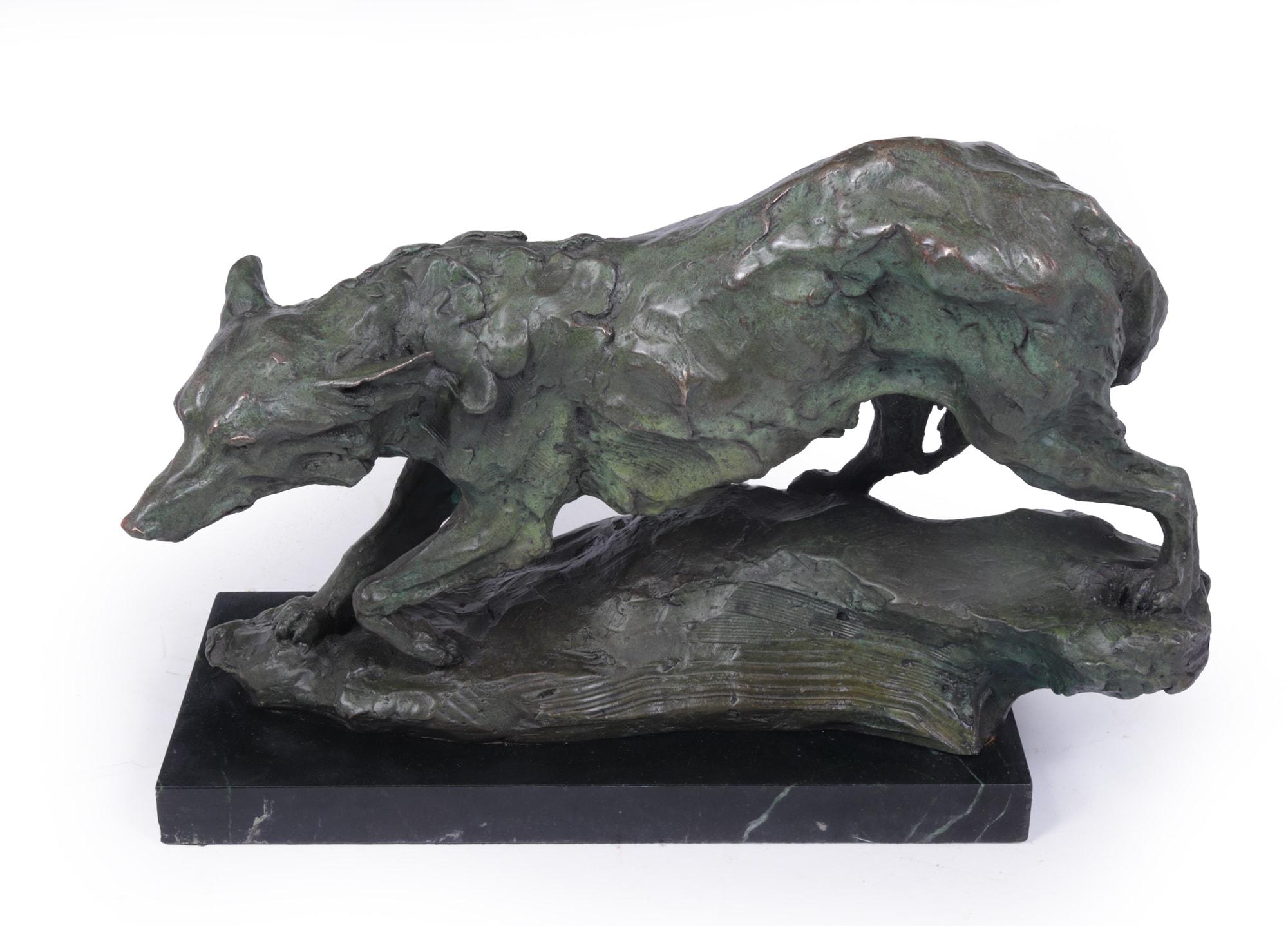 Mid Century Bronze Studio Sculpture of Wolf For Sale 6