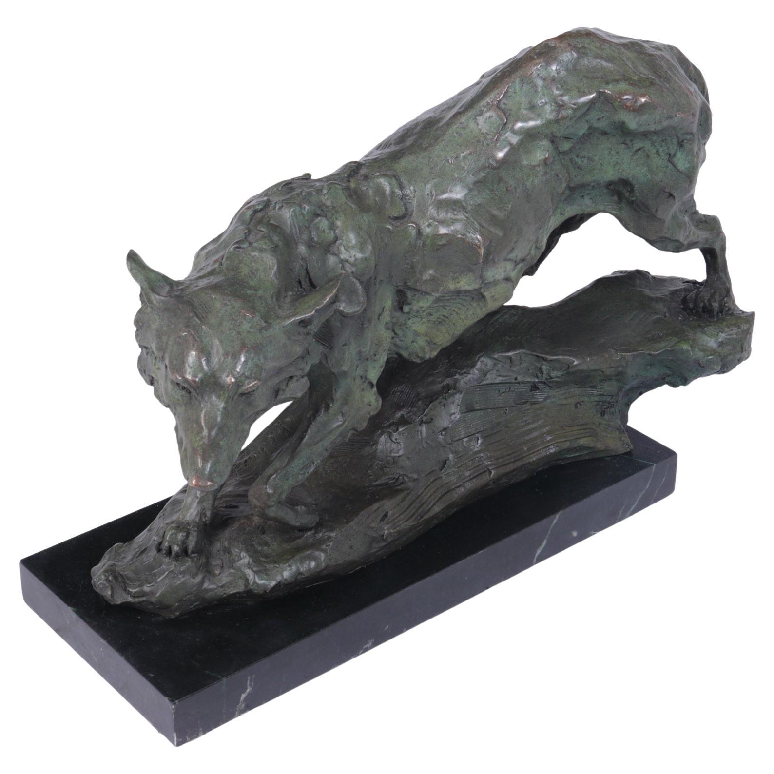 Sculpture de loup en bronze de Studio du milieu du siècle