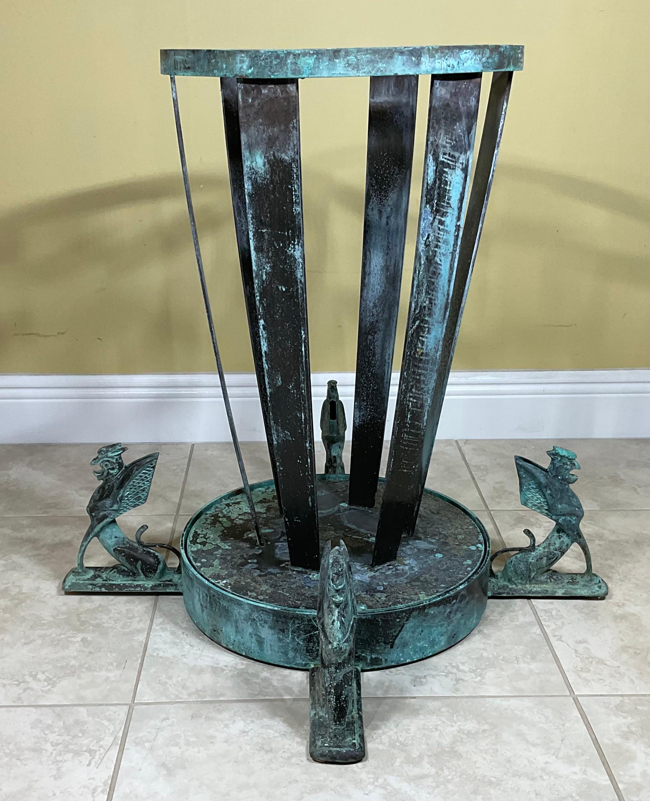 Base de table en bronze du milieu du siècle dernier en vente 6