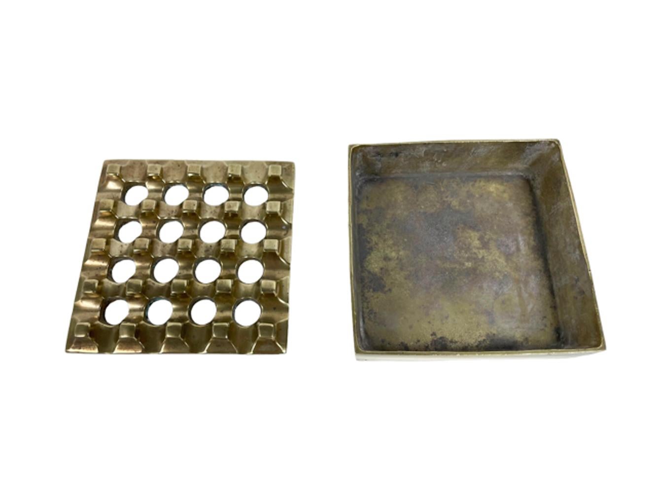 Bronze-Aschenbecher „Ultima“ in architektonischer Form aus der Mitte des Jahrhunderts von Beck und Jung (Schwedisch) im Angebot