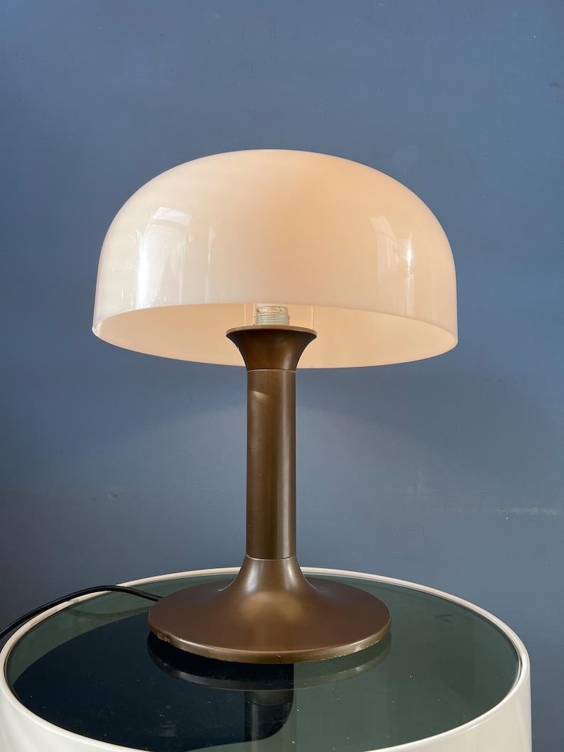 Mid Century Brown and White Space Age Mushroom Table Lamp, 1970s In Good Condition For Sale In ROTTERDAM, ZH