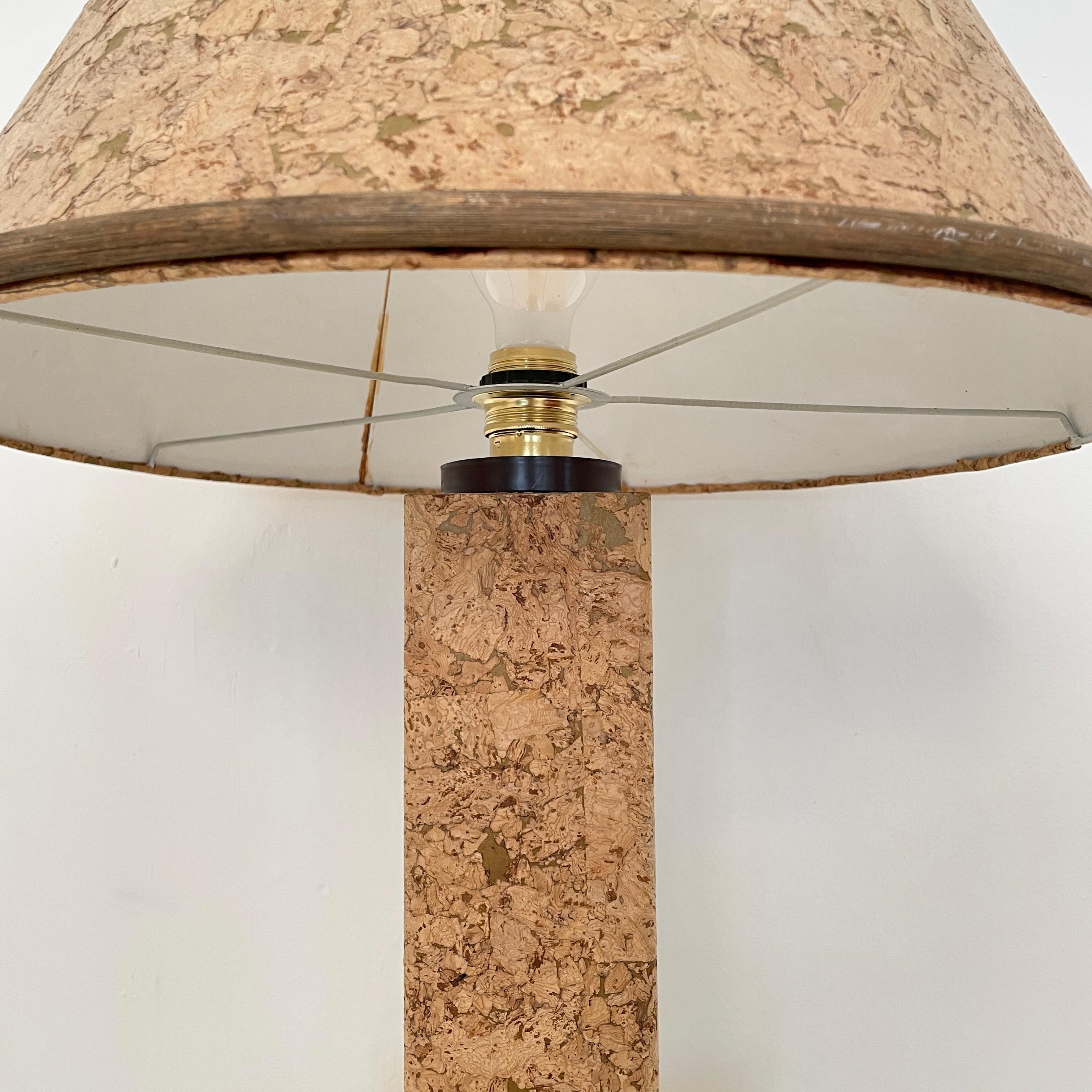 Mid Century Brown Cork Table Lamp with Round Shade Style of Ingo Maurer, 1970s In Good Condition In Berlin, DE
