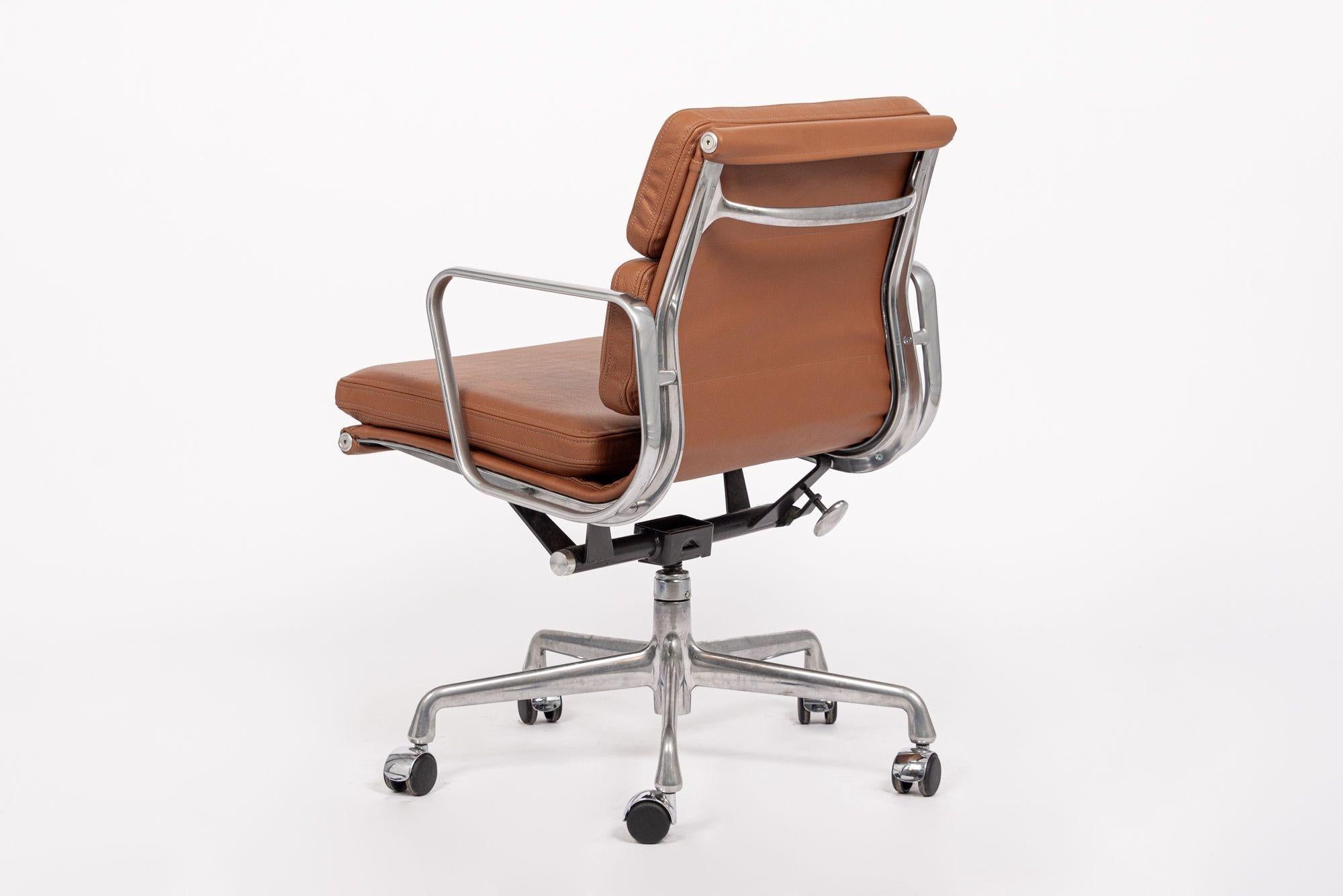 Mid Century Brown Leather Desk Chair by Eames for Herman Miller In Good Condition For Sale In Detroit, MI