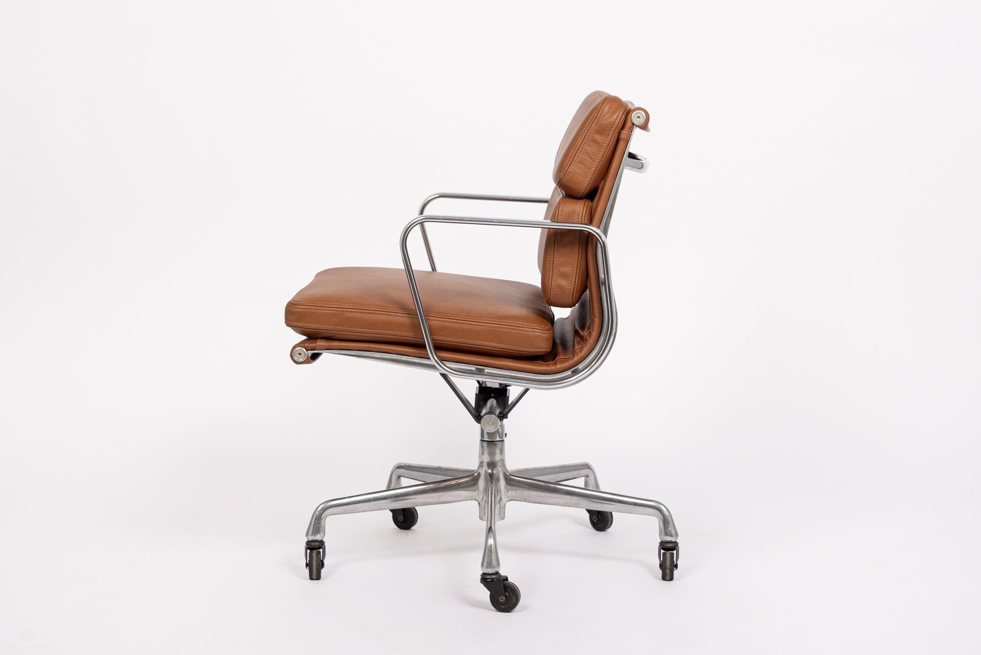 Mid Century Brown Leather Office Chair by Eames for Herman Miller 2000s For Sale 3