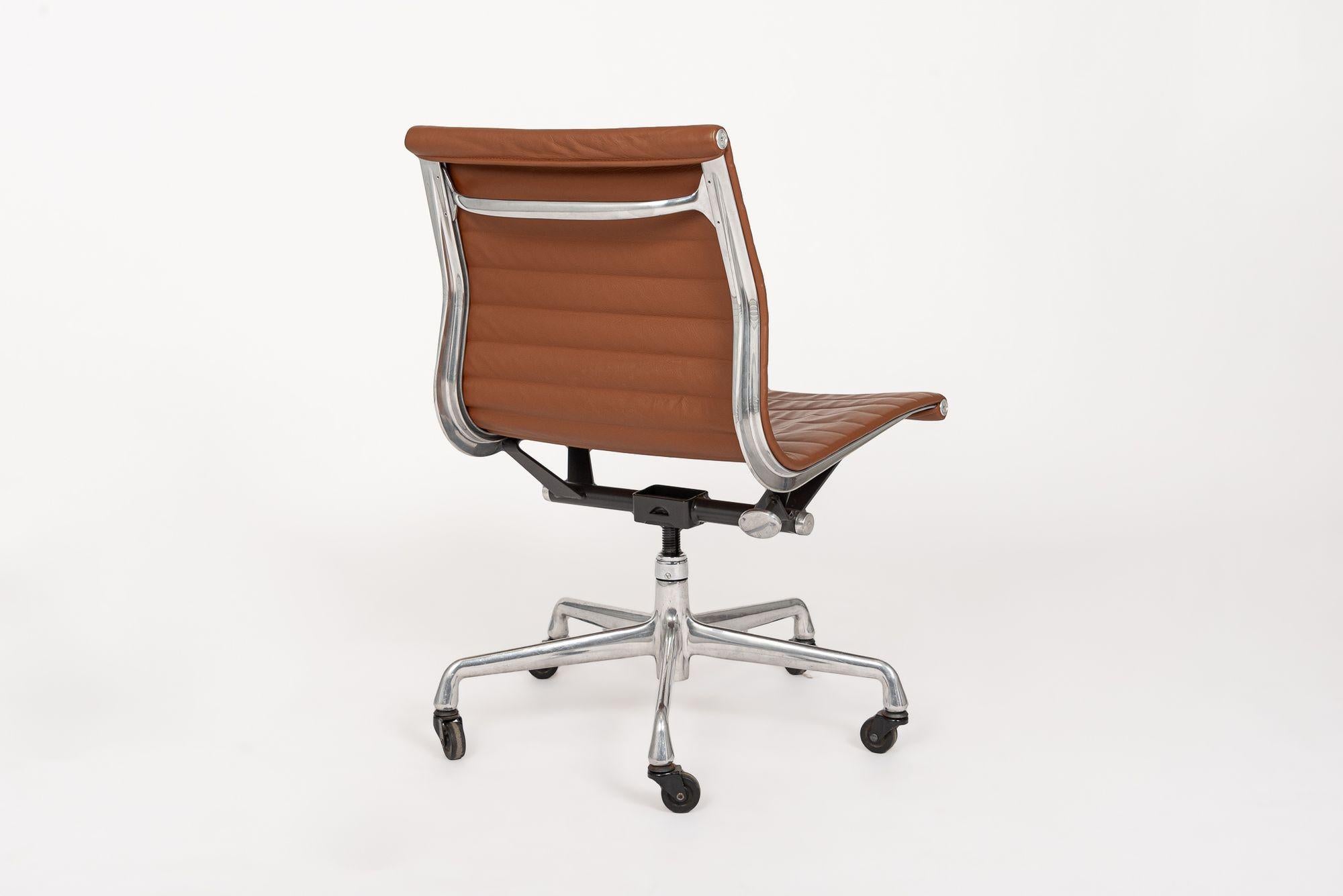 Contemporary Herman Miller Eames Brown Leather Office Chair Thin Pad For Sale