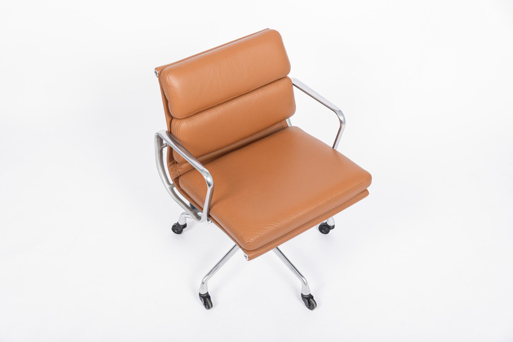 Mid Century Brown Leather Office Chair by Eames for Herman Miller  3