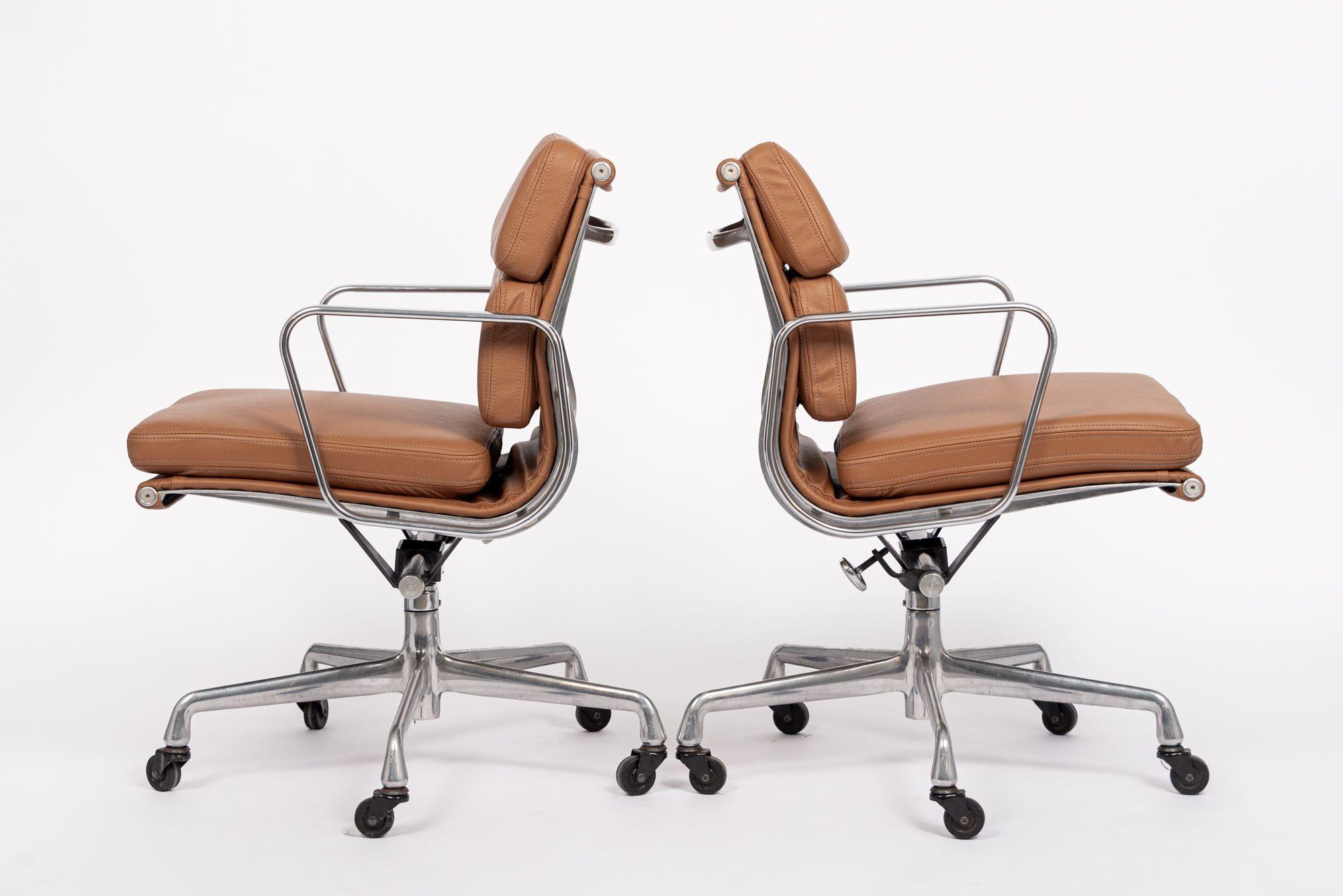 eames chair height