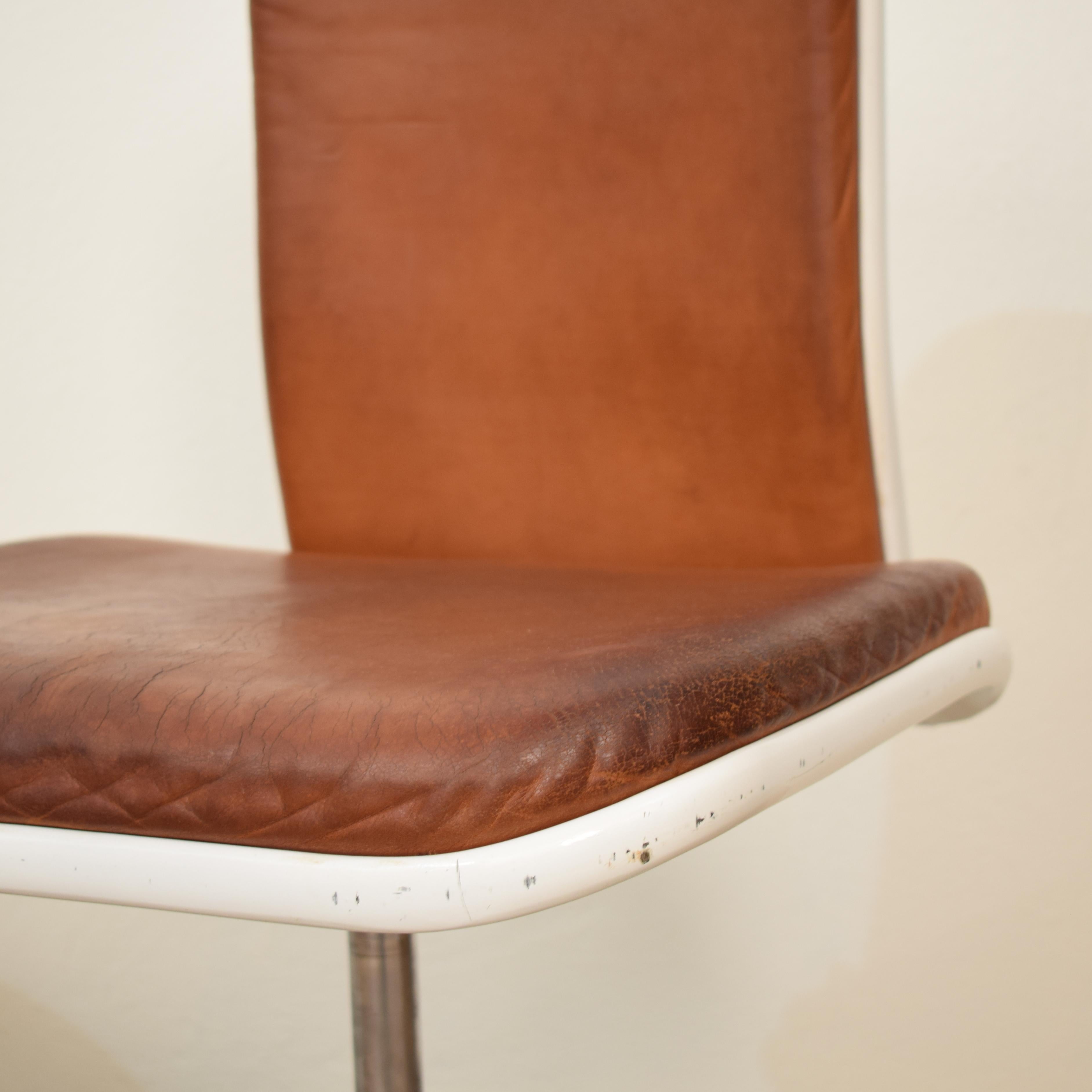 hille office chair
