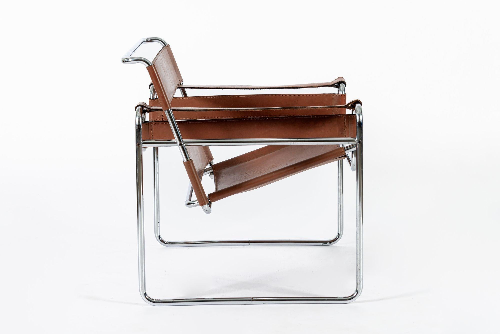 Brauner Wassily-Loungesessel aus der Mitte des Jahrhunderts von Marcel Breuer im Zustand „Gut“ im Angebot in Detroit, MI