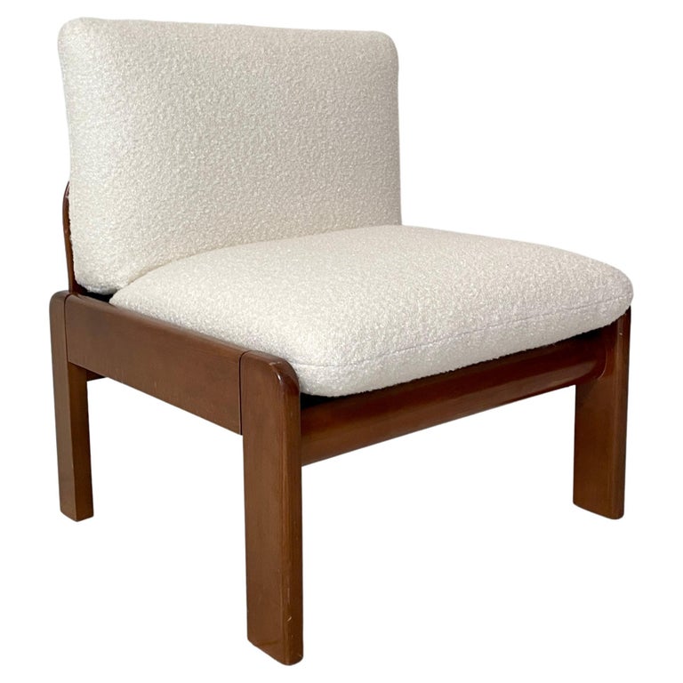 Mid Century Brown Lounge Chair in White Boucle Fabric Style Tobia