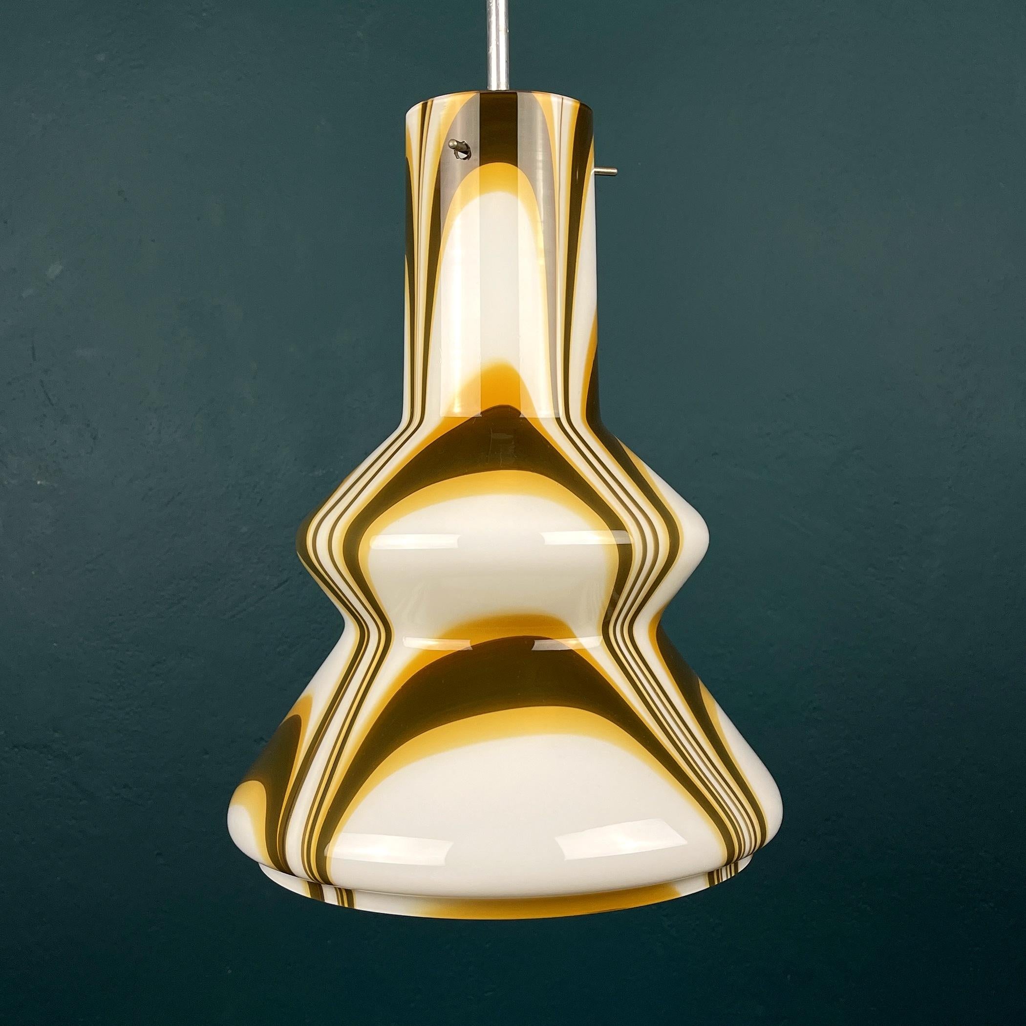 Mid-Century Brown Opaline Murano Glass Pendant Lamp Italy, 1950s In Good Condition For Sale In Miklavž Pri Taboru, SI