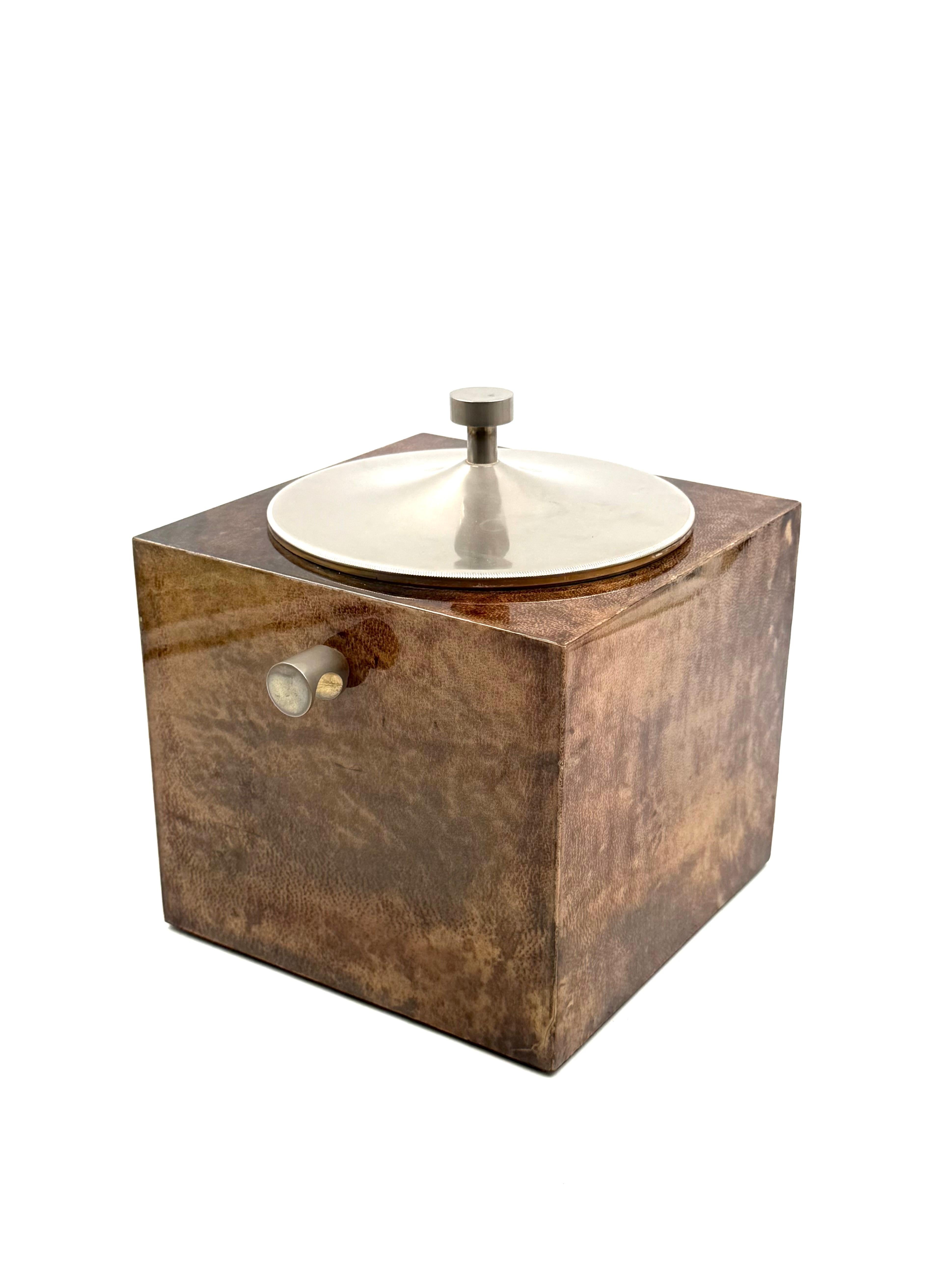 Eiskübel aus braunem Pergament aus der Mitte des Jahrhunderts, Aldo Tura Italien 1950er Jahre (Metall) im Angebot