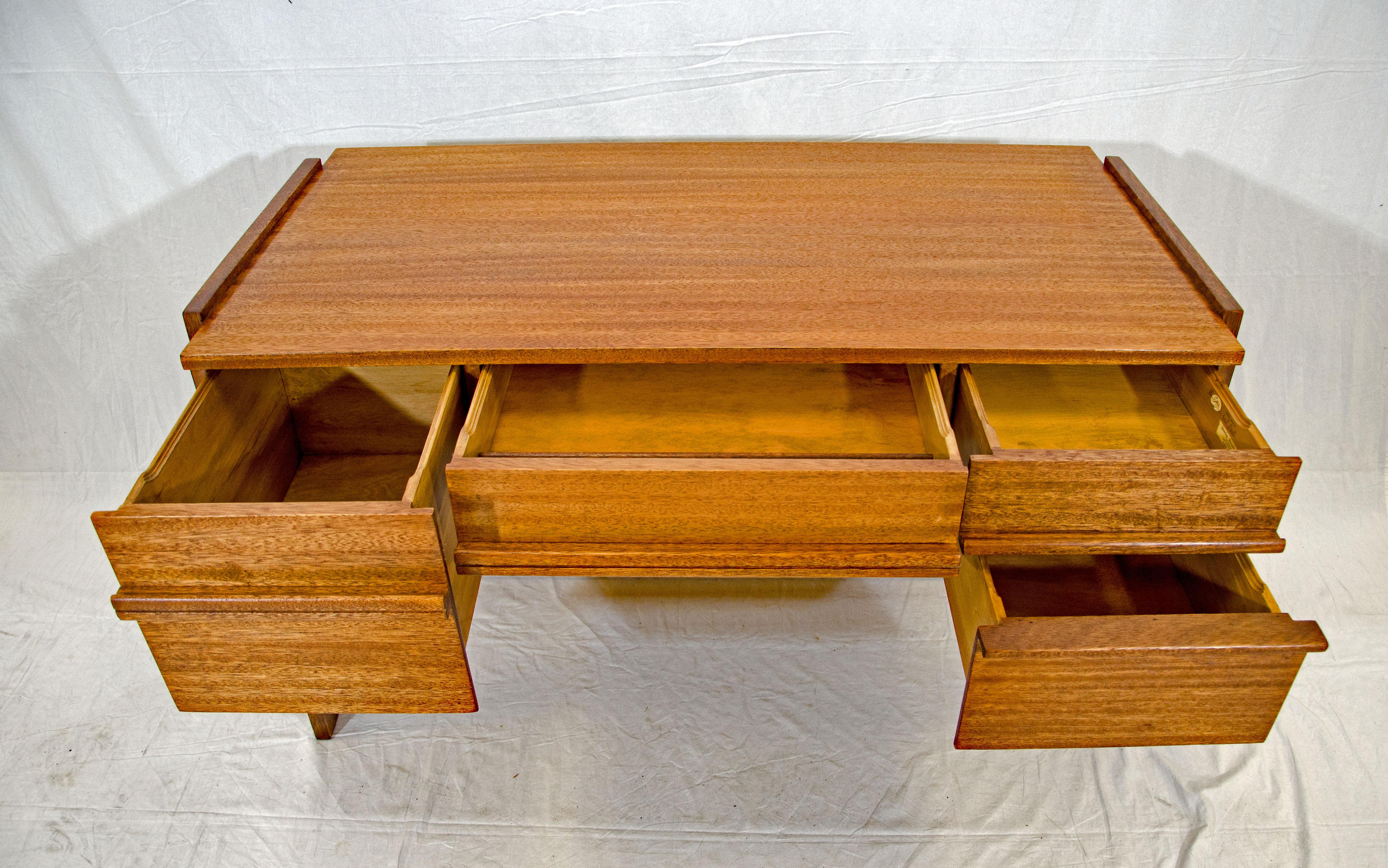 Midcentury Brown Saltman Desk by Paul Laszlo 9