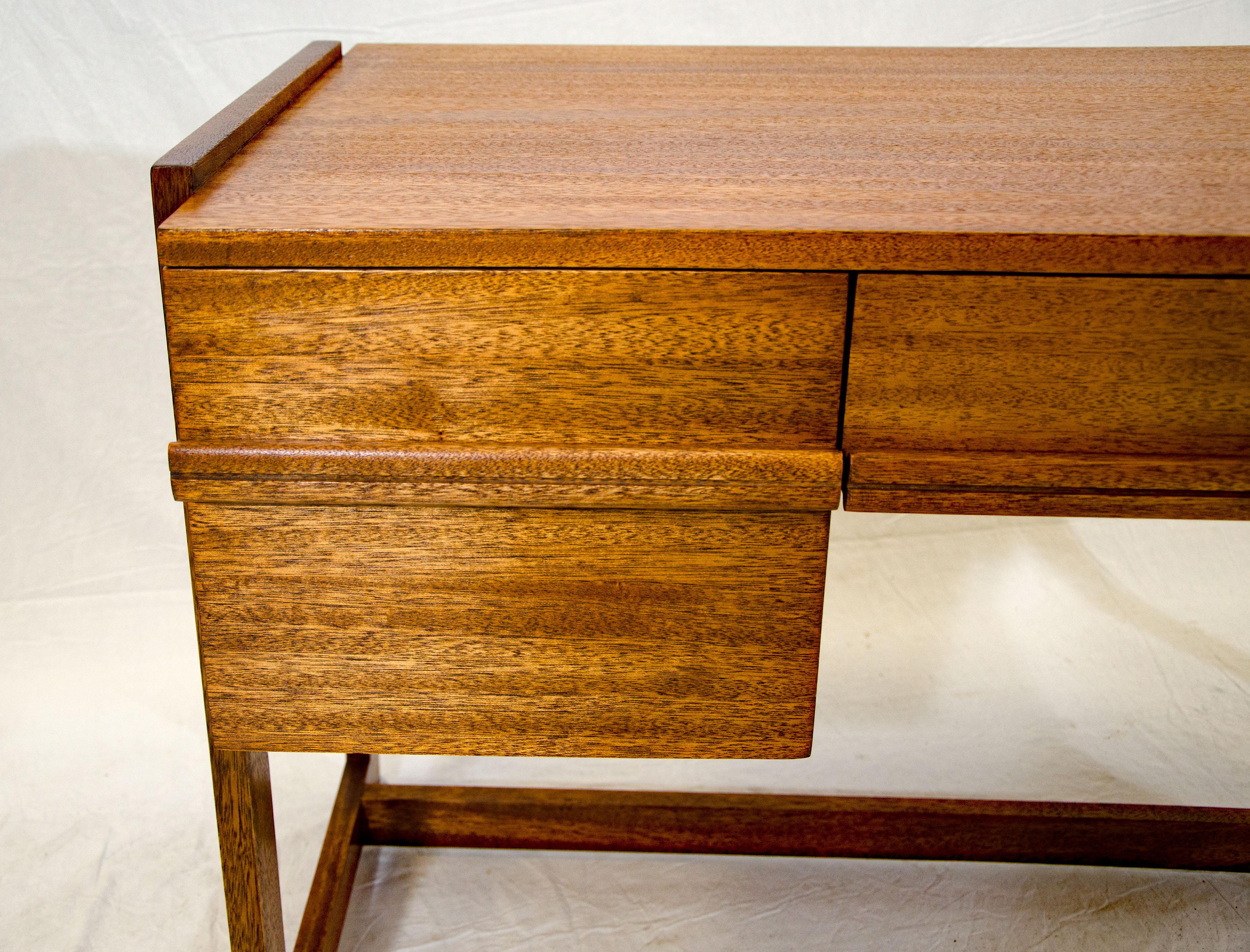 Midcentury Brown Saltman Desk by Paul Laszlo In Good Condition In Crockett, CA