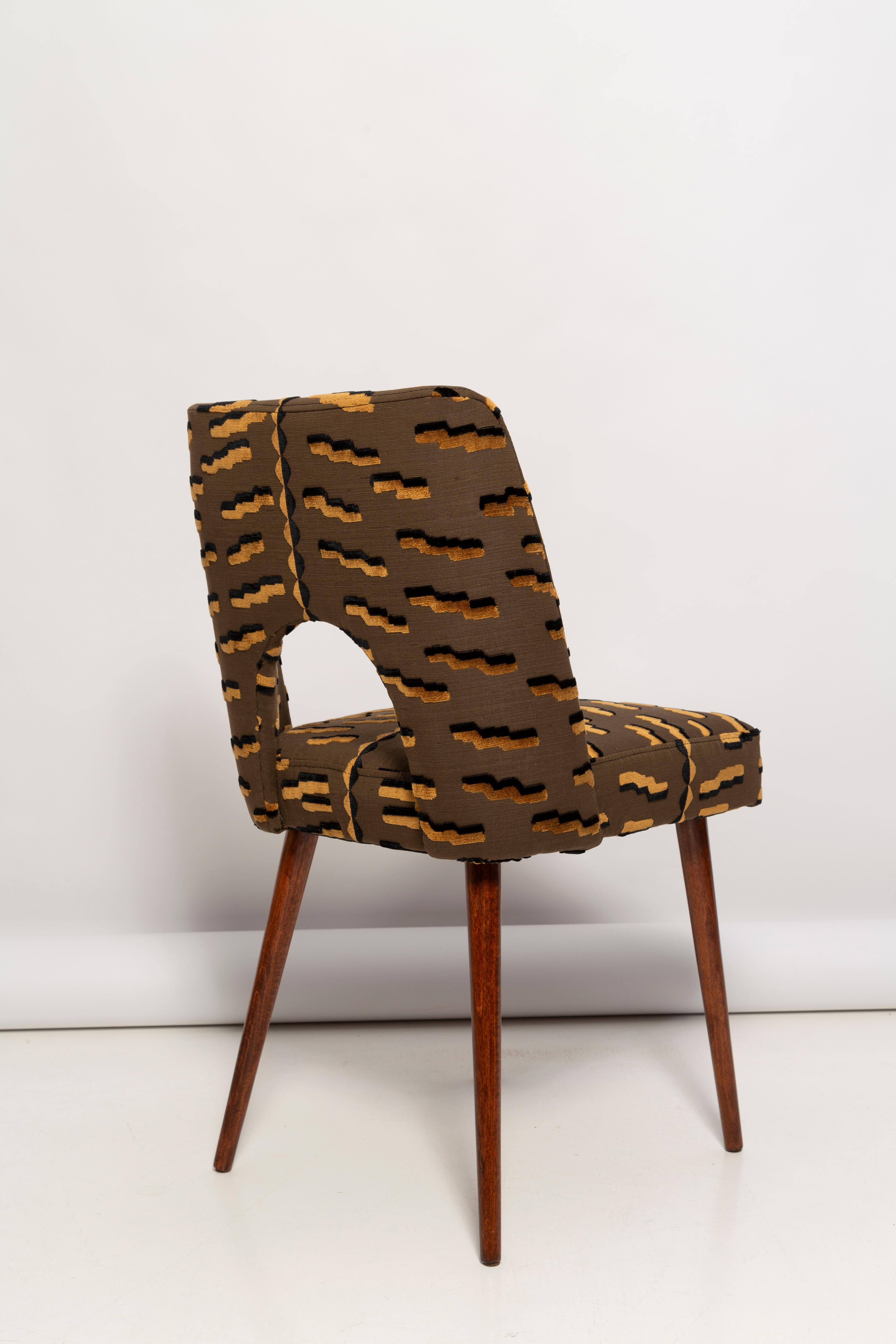 Mid Century Brown Tiger Beat Jacquard Velvet Shell Chair, Europa, 1960er Jahre im Angebot 3