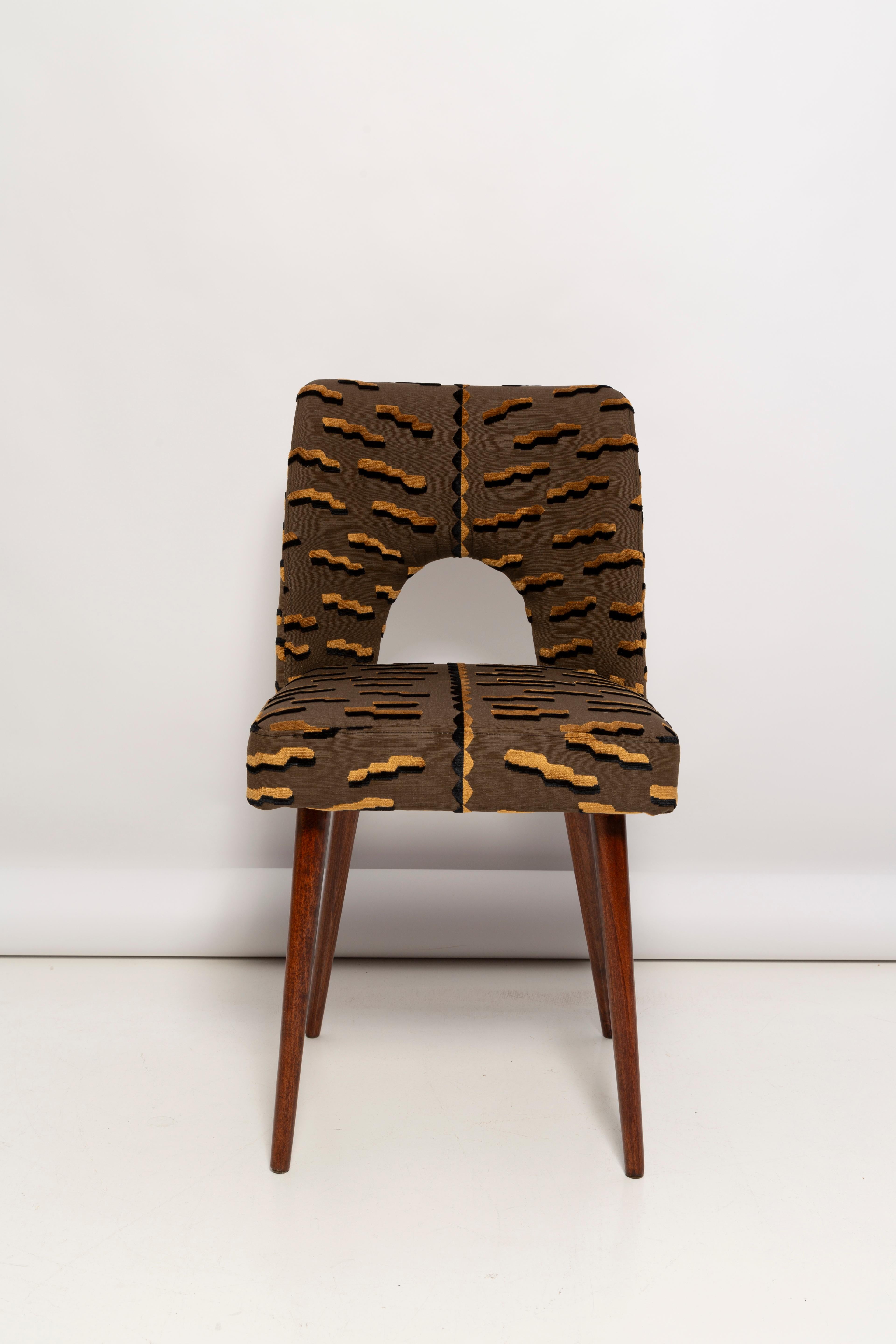 Mid Century Brown Tiger Beat Jacquard Velvet Shell Chair, Europe, 1960s For Sale 1