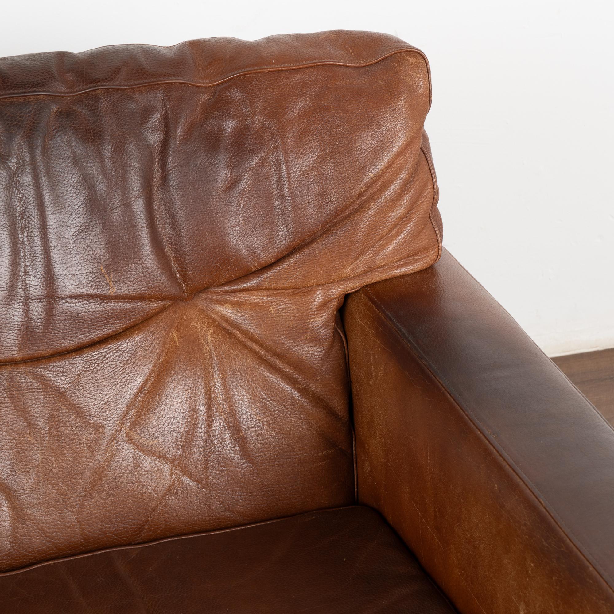 20th Century Mid Century Brown Vintage Leather Arm Chair, Denmark circa 1960 For Sale
