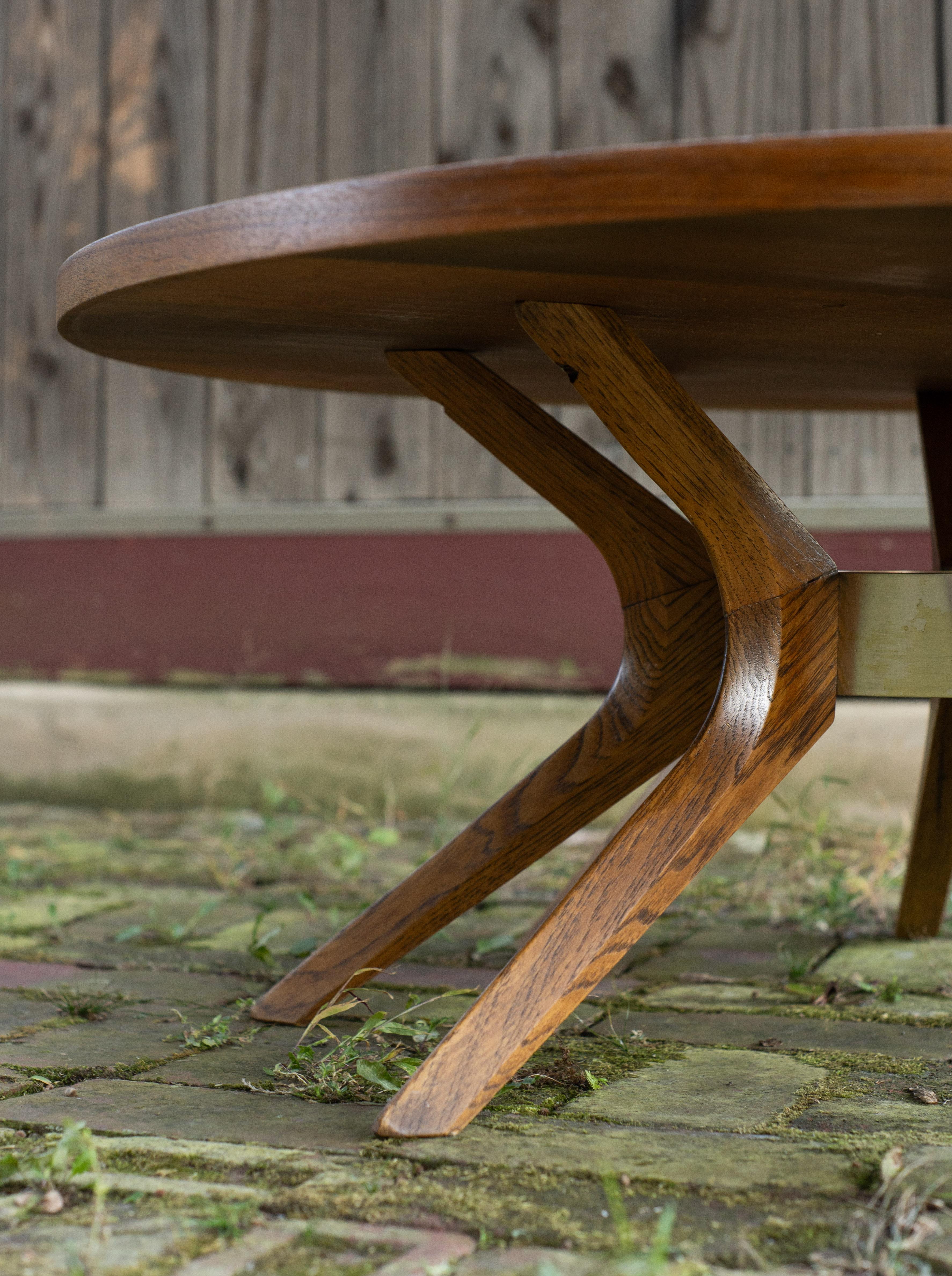 Broyhill Brasilia Couchtisch aus der Mitte des Jahrhunderts, Nussbaum, Palisander, Aluminium 1970er Jahre 3