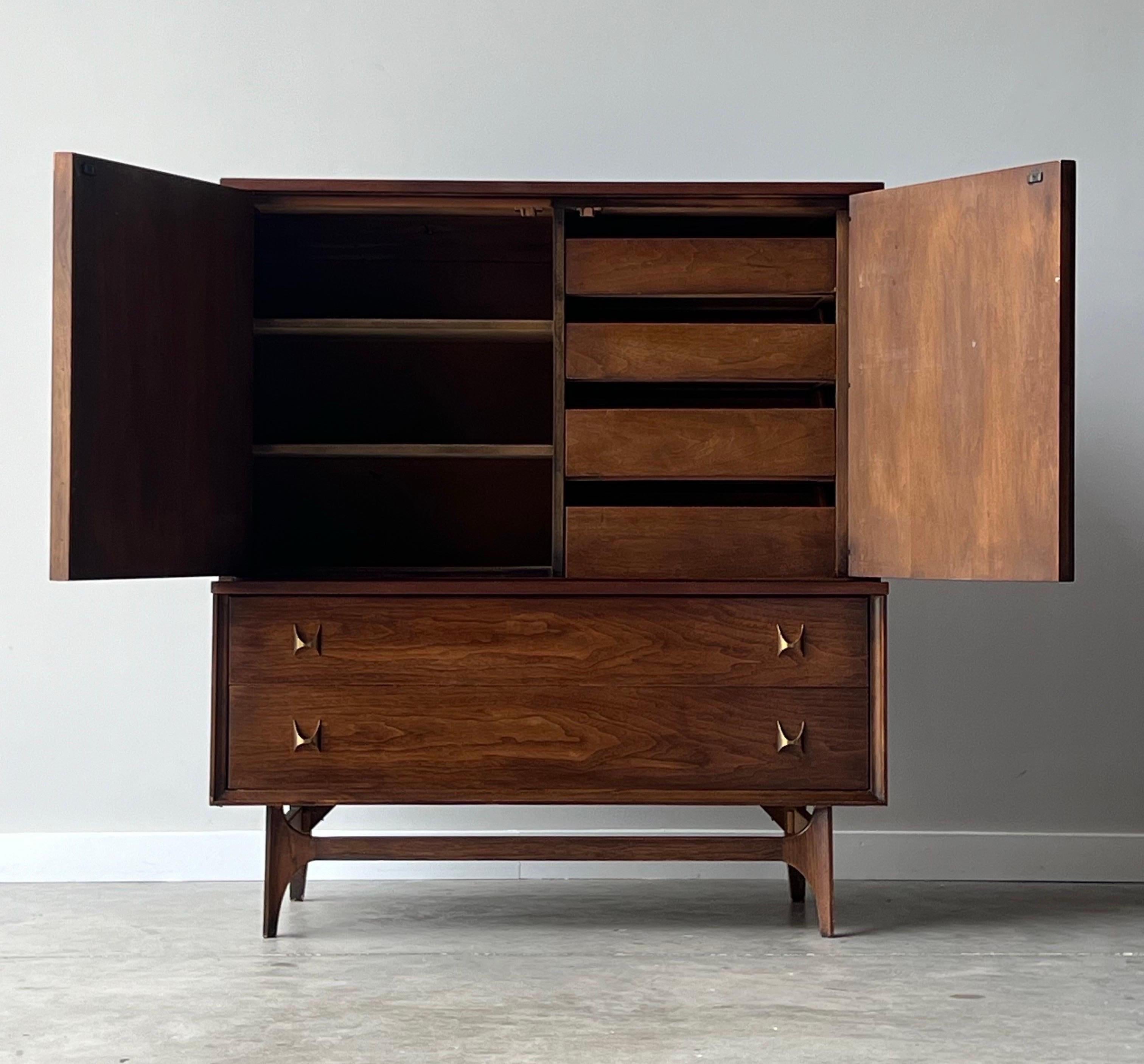 Mid-Century Modern Mid-Century Broyhill Brasilia Gentleman’s Chest