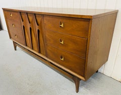 Mid-Century Broyhill Brasilia Walnut 9-Drawer Dresser