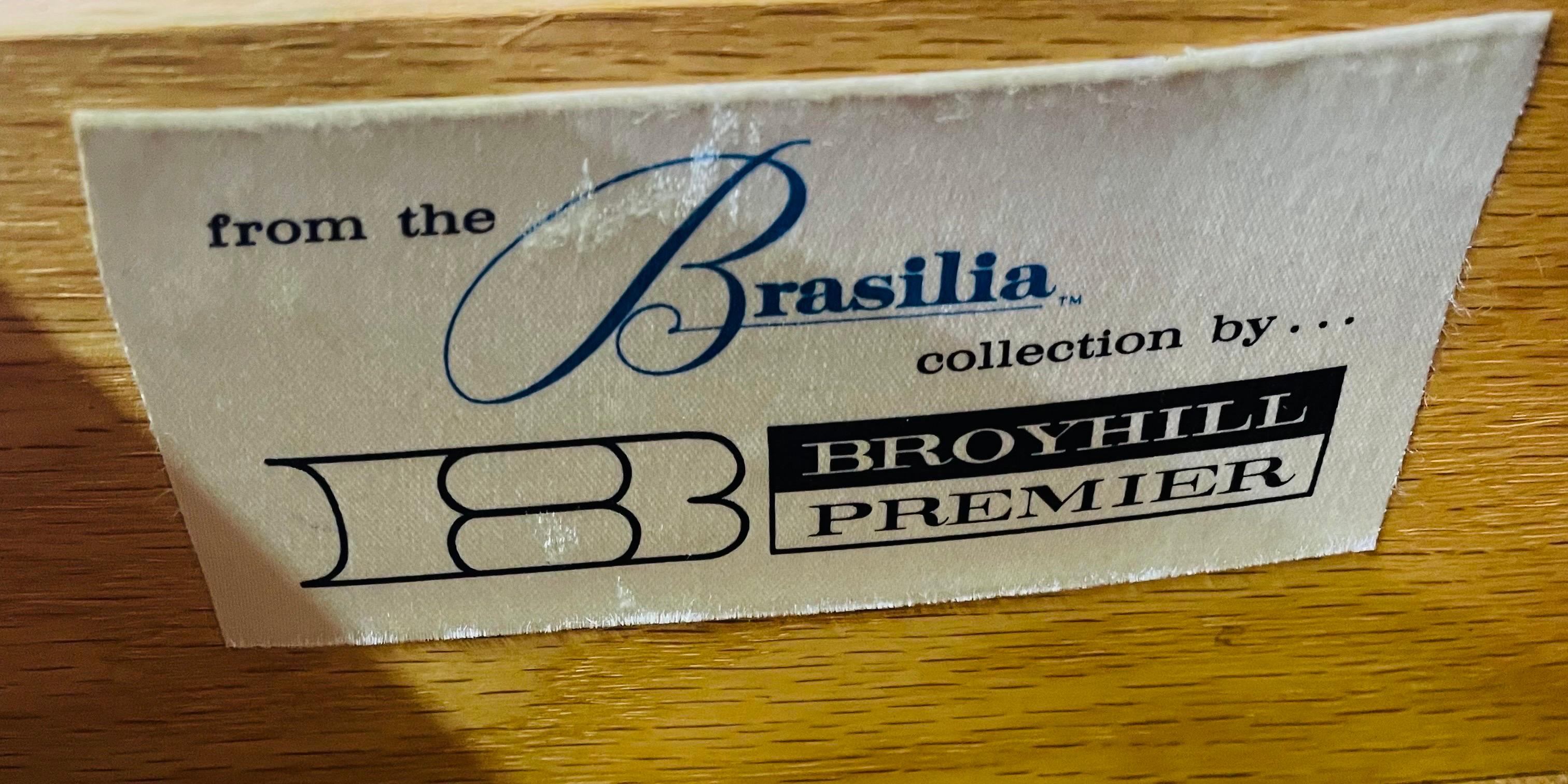 Mid-Century Broyhill Brasilia Walnut Gentleman’s Chest 4