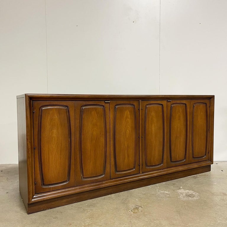 Broyhill emphasis desk deals